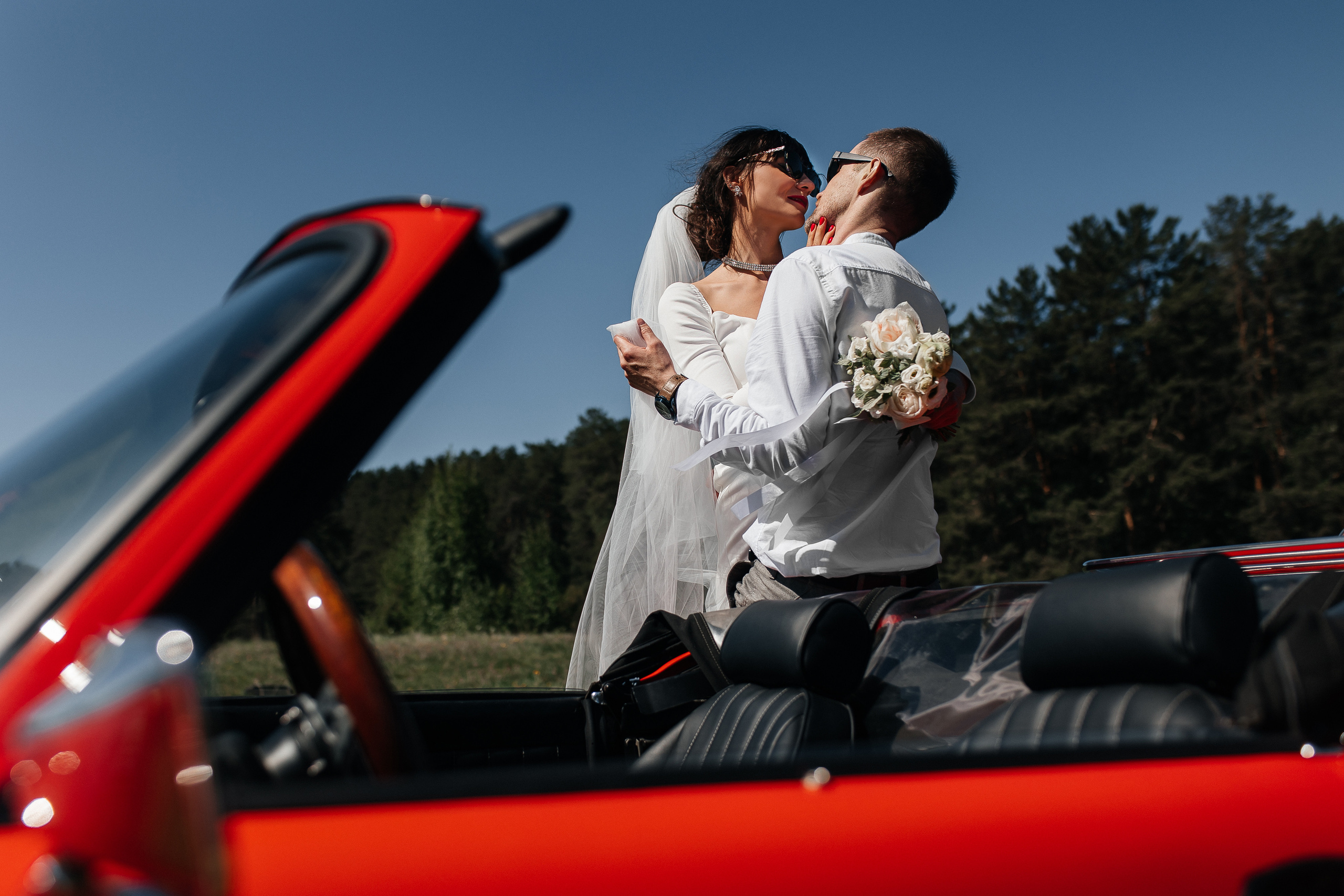 Кабриолет. Свадебный и портретный фотограф Алина Иванова. Екатеринбург-Москва