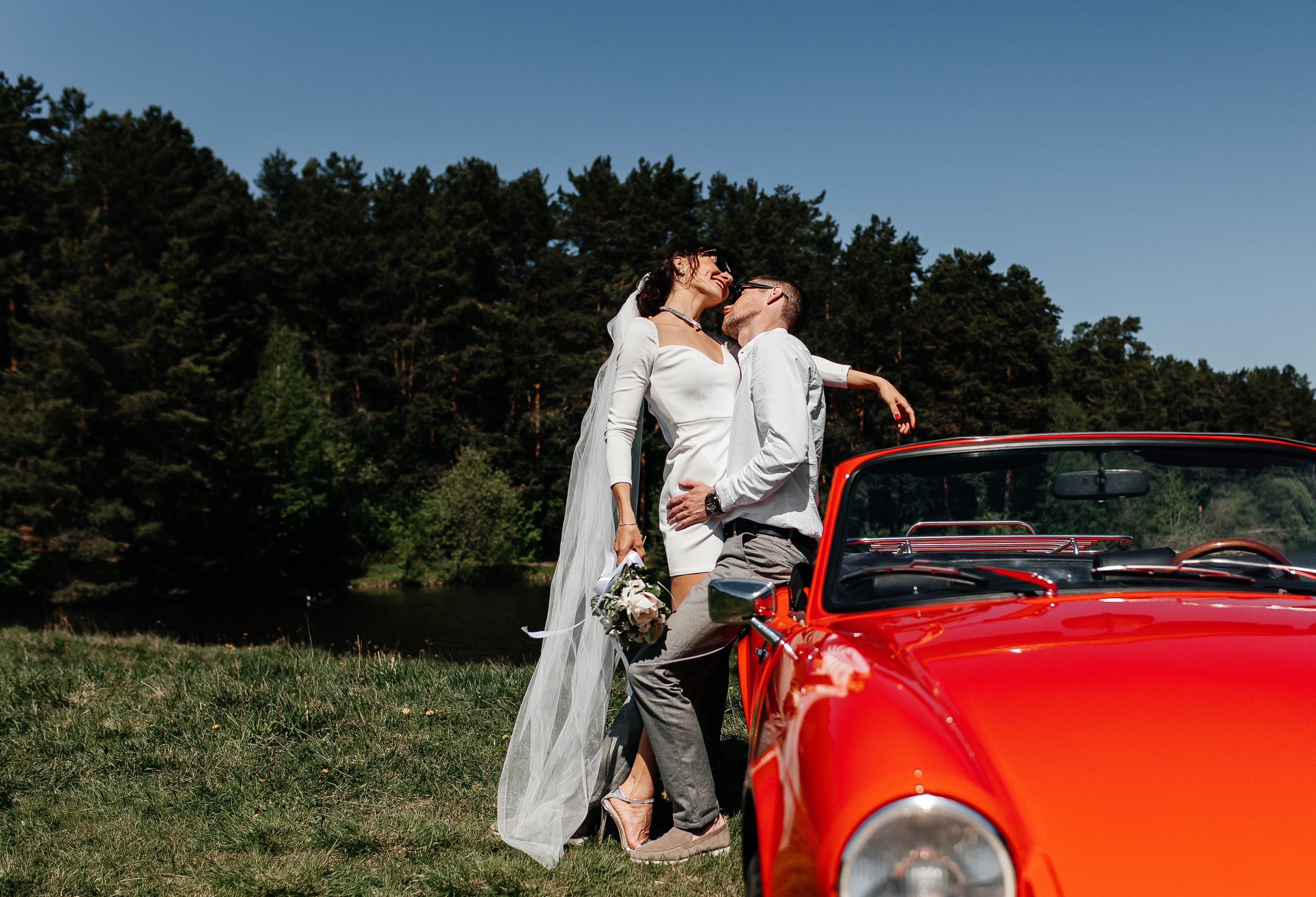 Кабриолет. Свадебный и портретный фотограф Алина Иванова. Екатеринбург-Москва