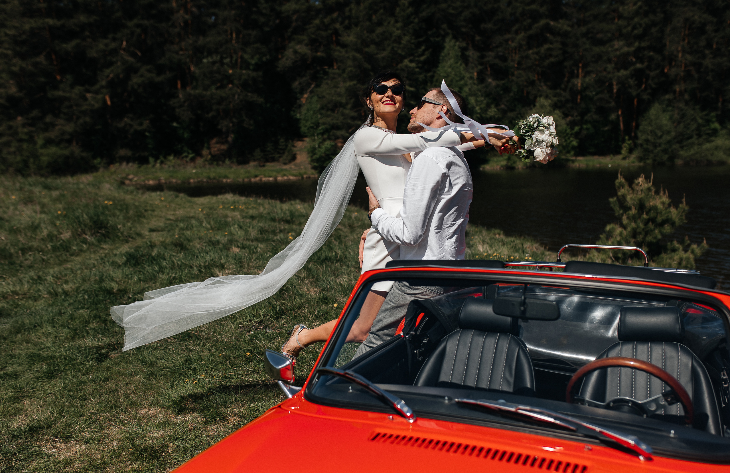 Кабриолет. Свадебный и портретный фотограф Алина Иванова. Екатеринбург-Москва