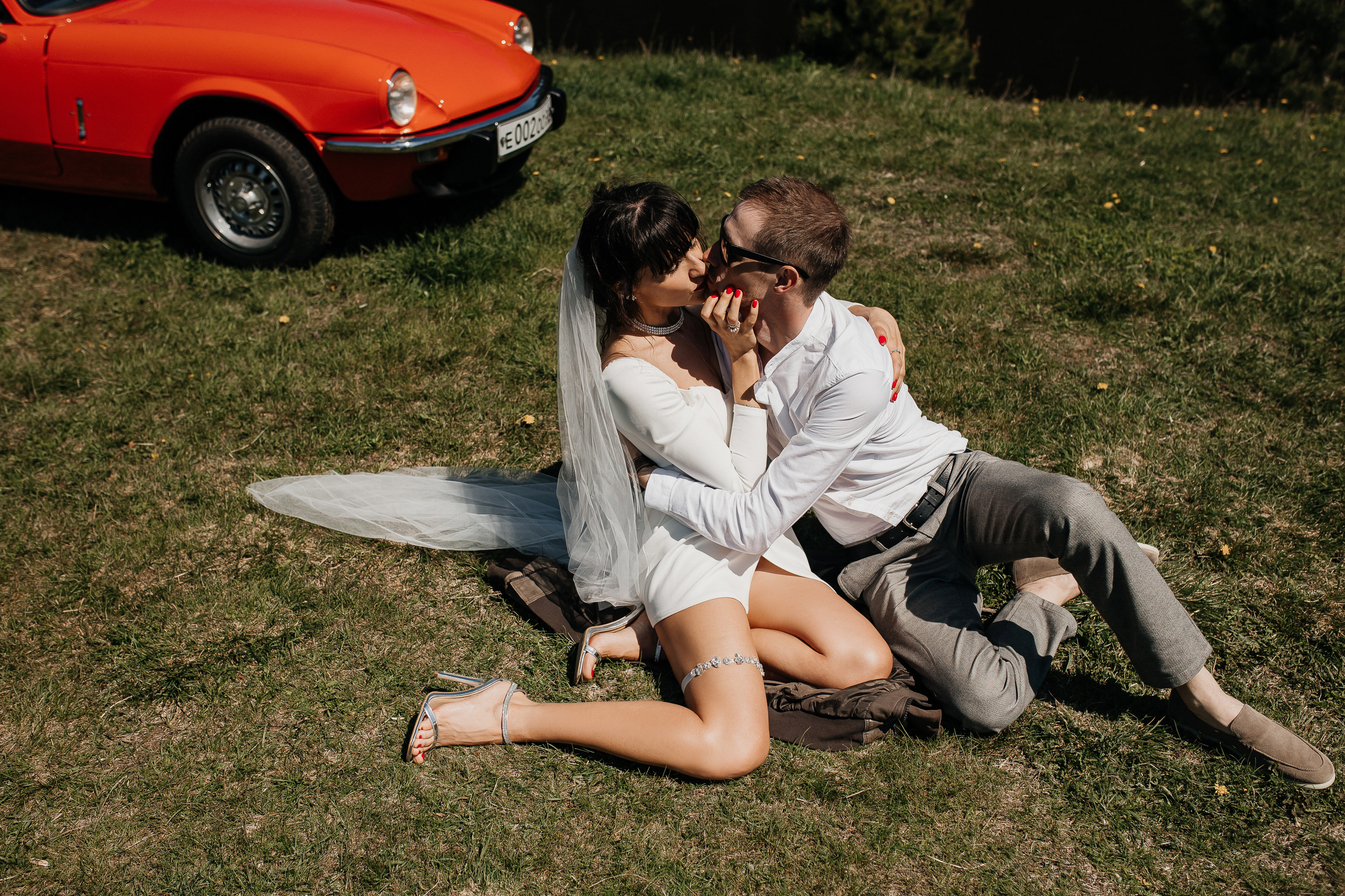 Кабриолет. Свадебный и портретный фотограф Алина Иванова. Екатеринбург-Москва