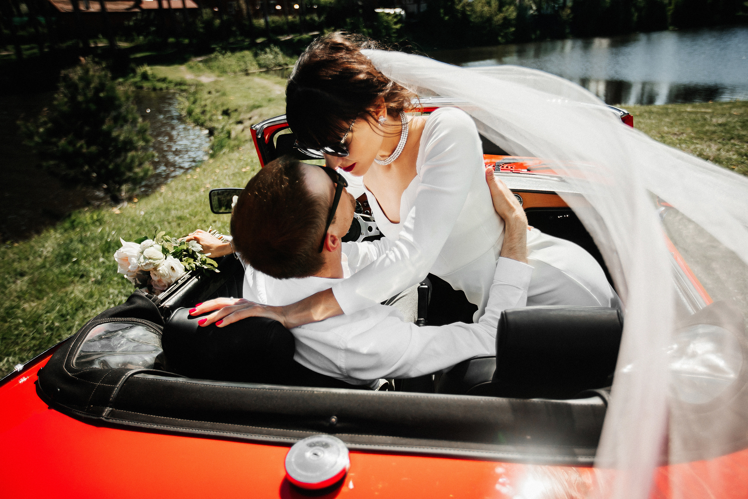 Кабриолет. Свадебный и портретный фотограф Алина Иванова. Екатеринбург-Москва
