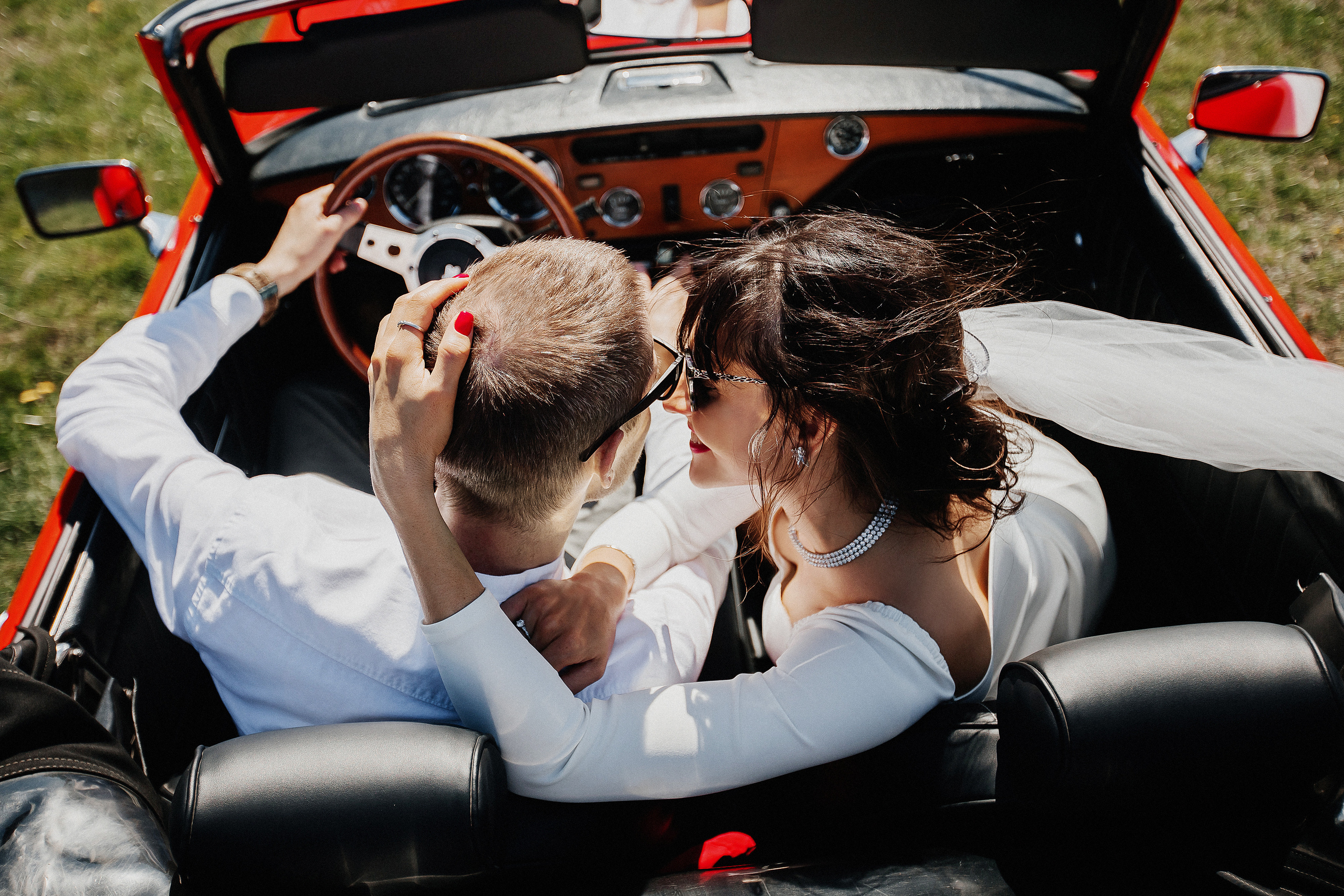 Кабриолет. Свадебный и портретный фотограф Алина Иванова. Екатеринбург-Москва