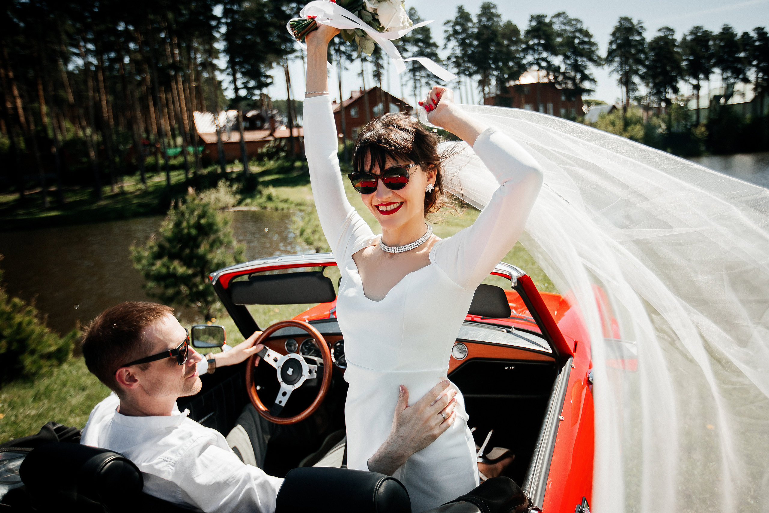 Кабриолет. Свадебный и портретный фотограф Алина Иванова. Екатеринбург-Москва