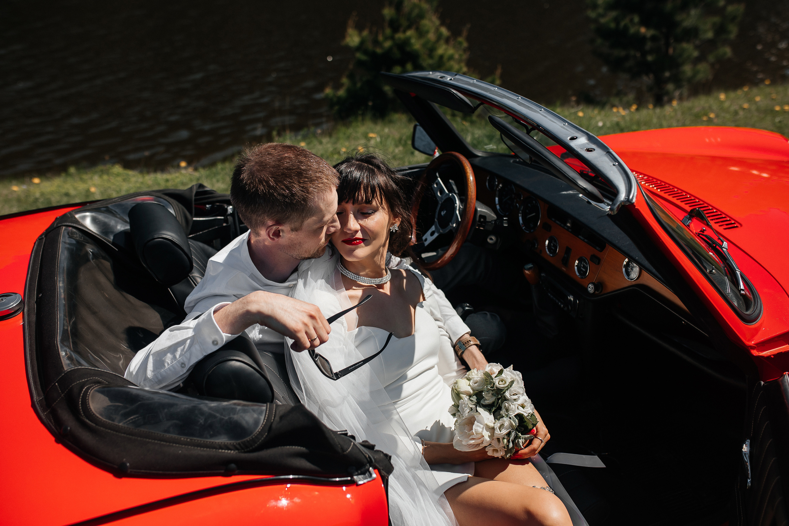 Кабриолет. Свадебный и портретный фотограф Алина Иванова. Екатеринбург-Москва