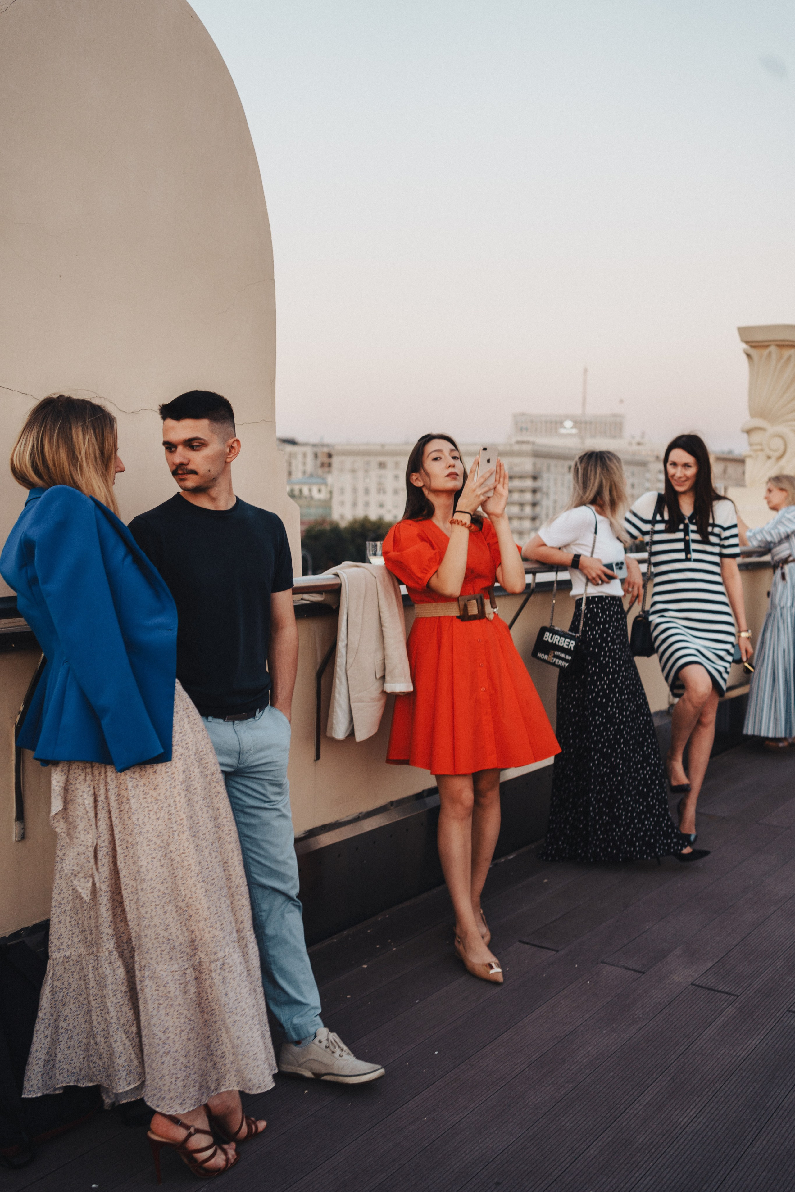 Выставка на крыше Парка Горького. Семейный и детский фотограф и видеограф в Москве, Серпухове и Тарусе Валерия Сорокина