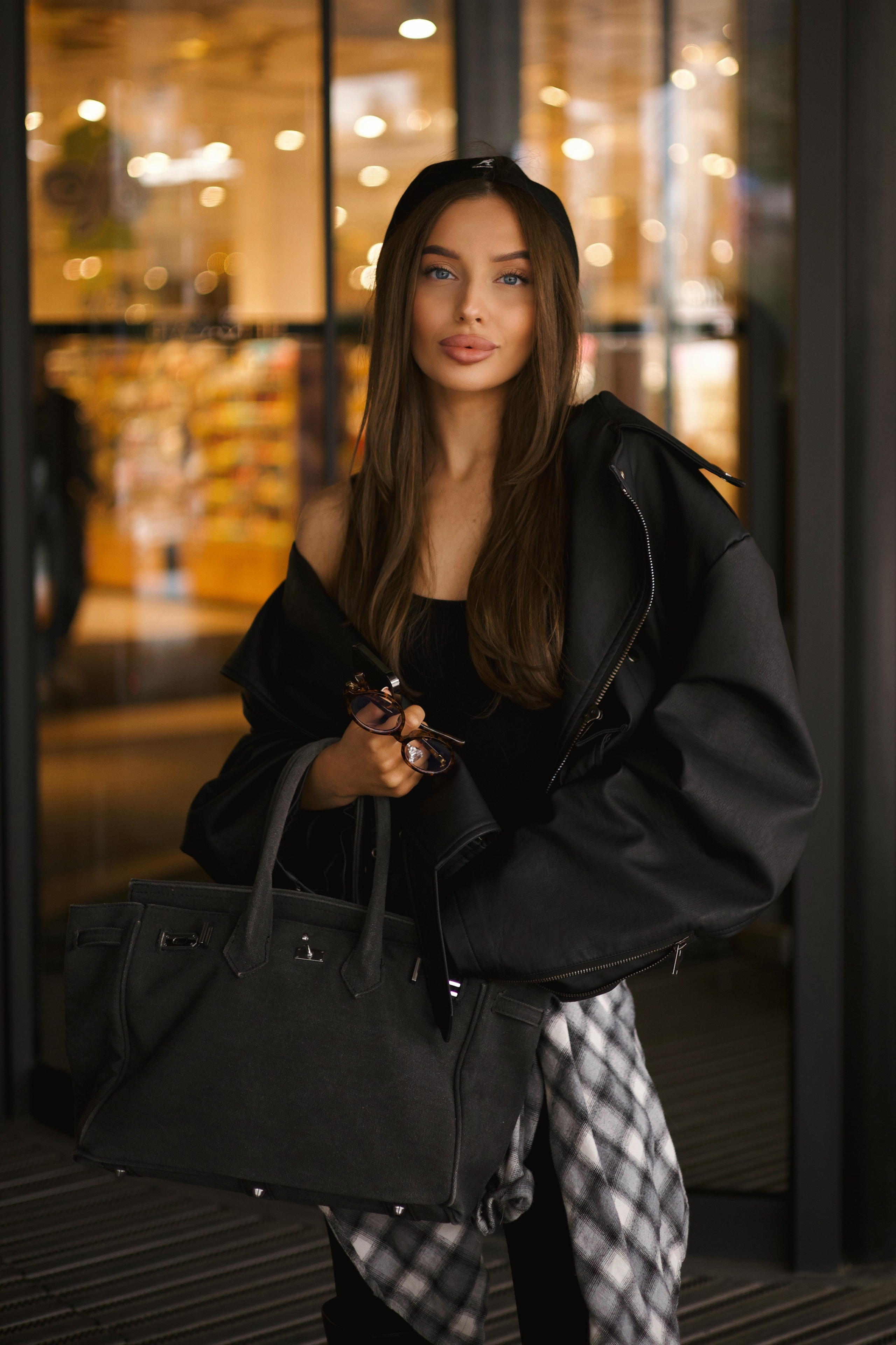 Марина. Главная