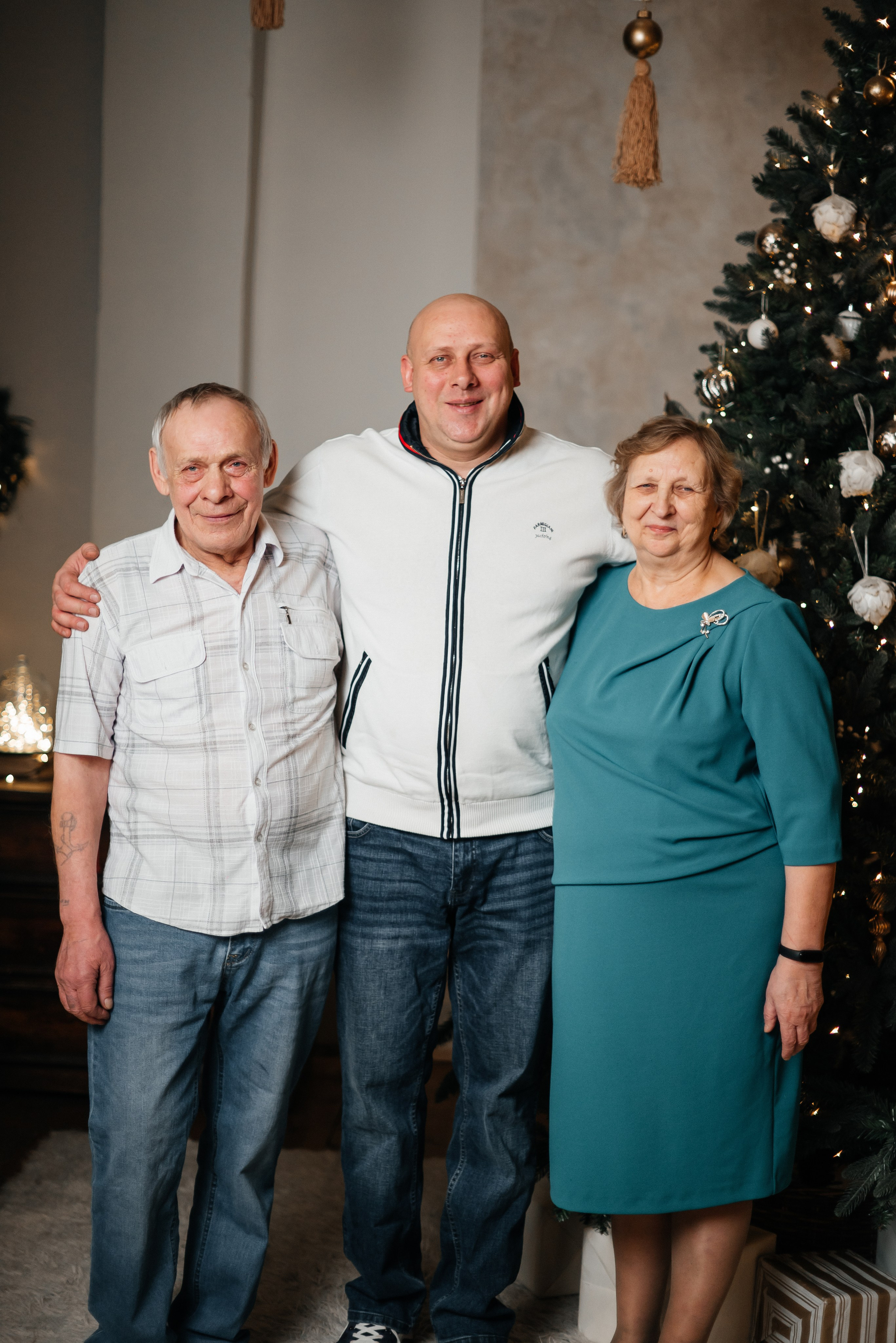 Четыре поколения. Свадебный фотограф