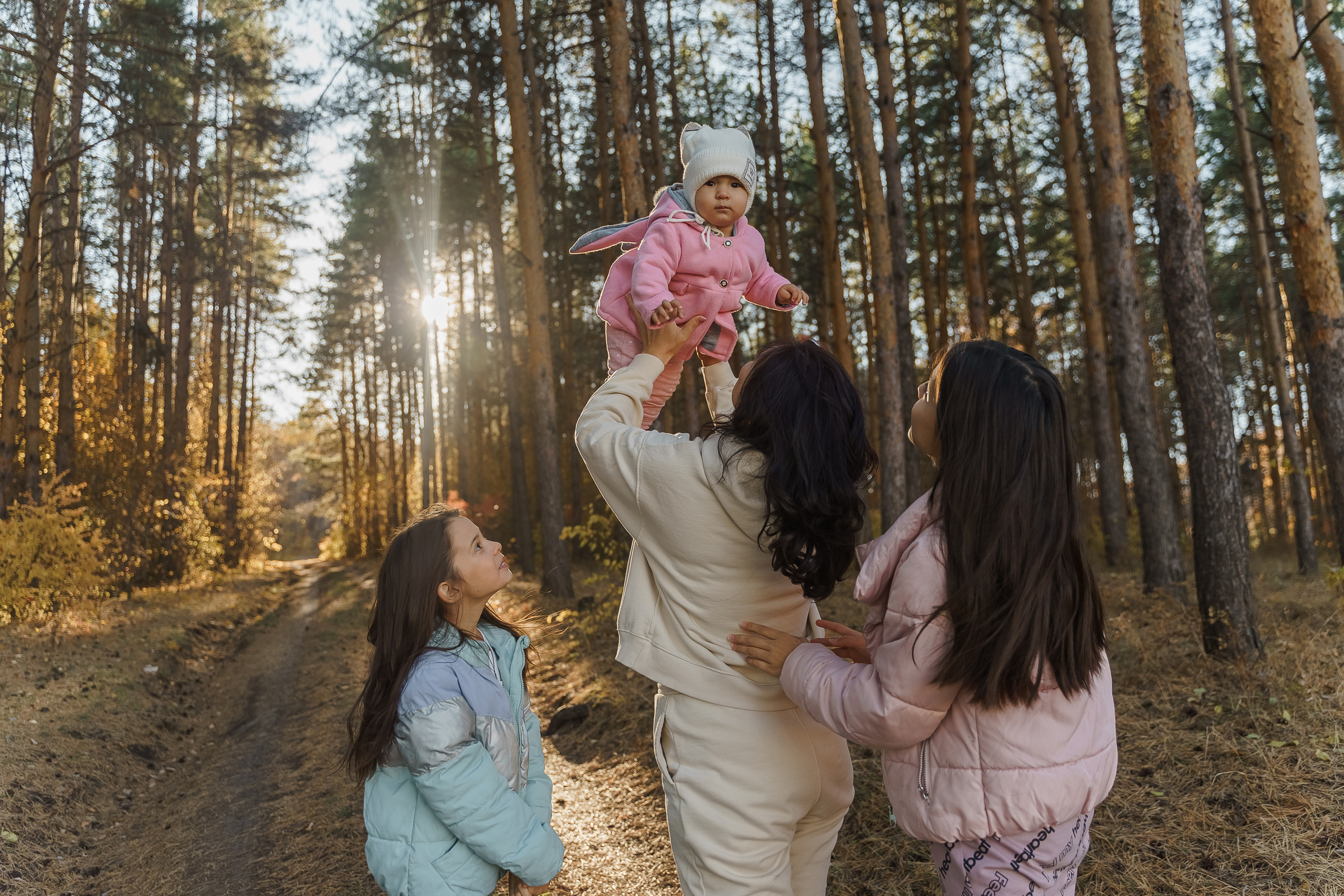 Лилия с дочками. Свадебный семейный фотограф Ксения Божко Уфа Раевка никах в Нарыстау