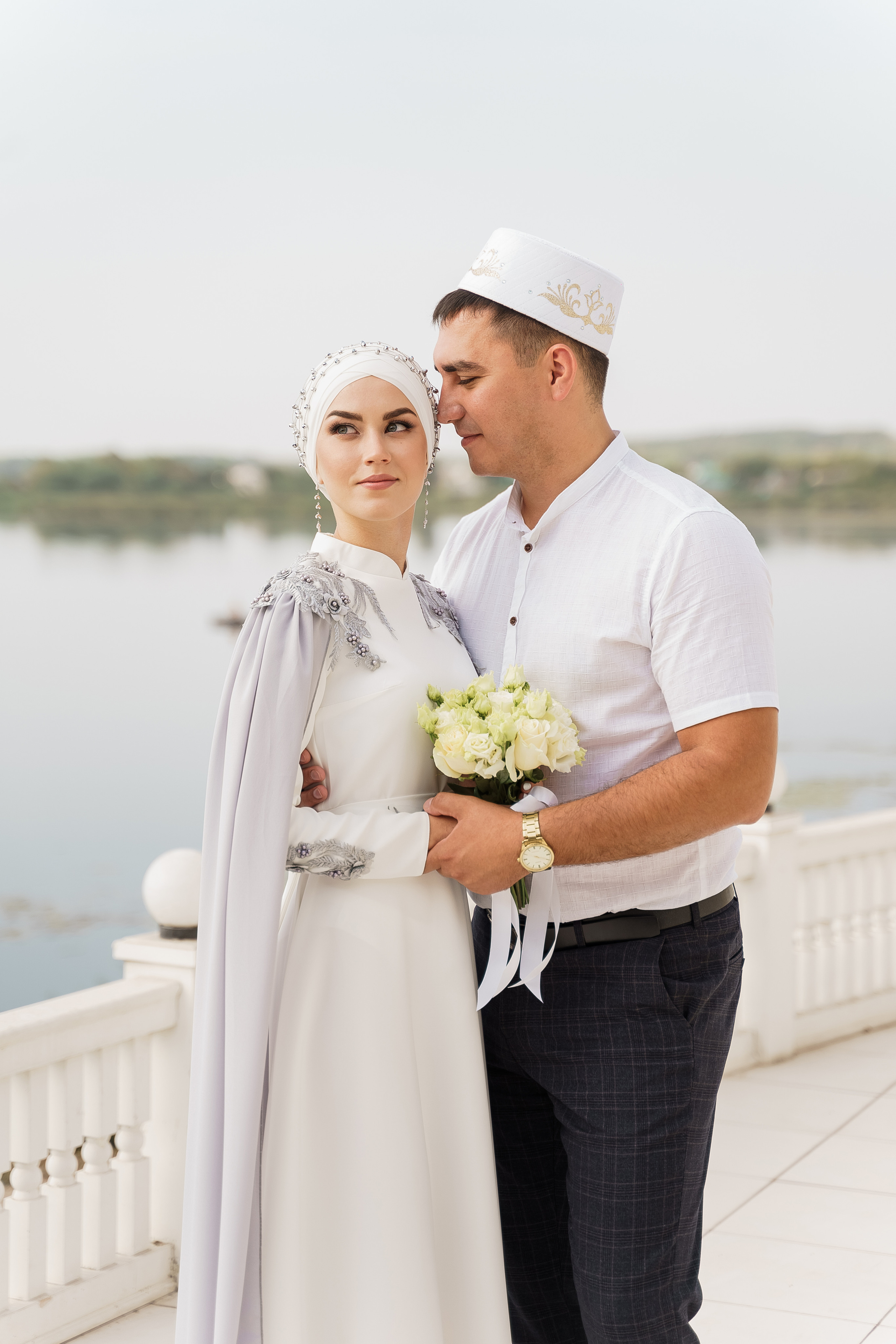 Венер и Линара, Соборная мечеть им. Хусаин-Бека. Свадебный семейный фотограф Ксения Божко Уфа Раевка никах в Нарыстау