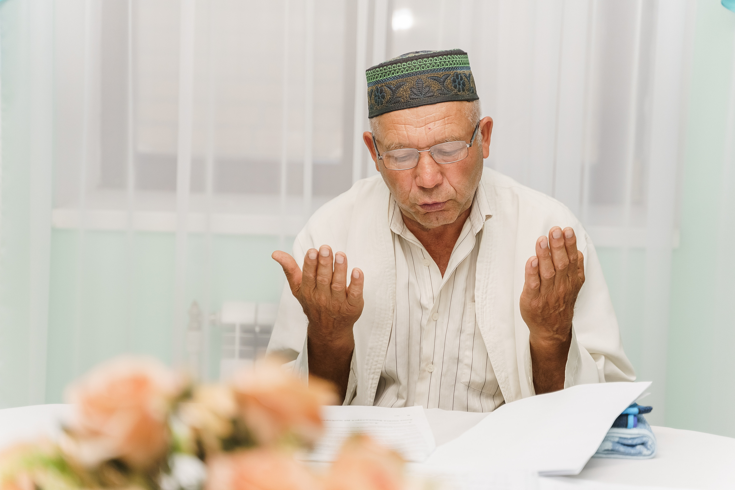 Венер и Линара, Соборная мечеть им. Хусаин-Бека. Свадебный семейный фотограф Ксения Божко Уфа Раевка никах в Нарыстау