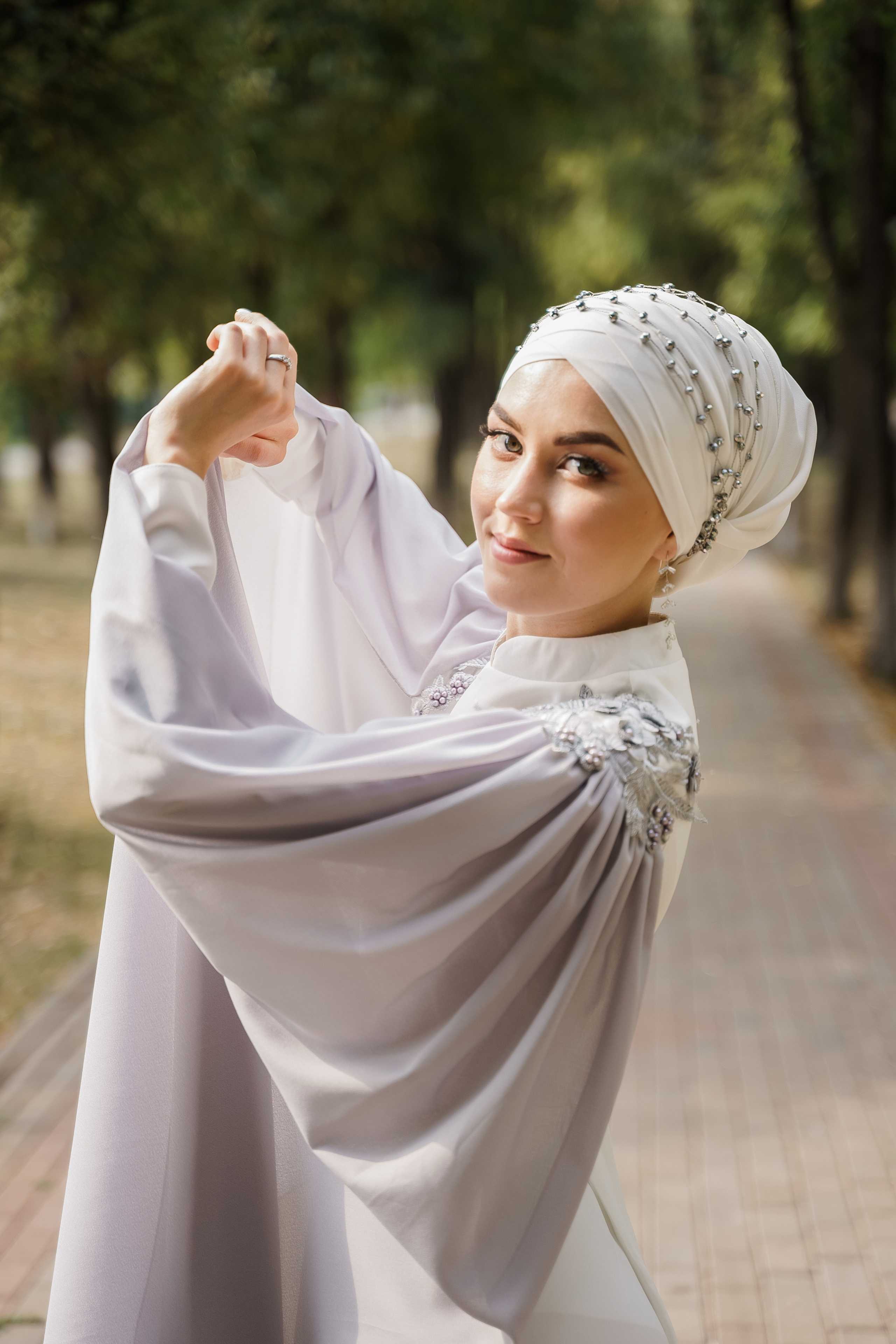Венер и Линара, Соборная мечеть им. Хусаин-Бека. Свадебный семейный фотограф Ксения Божко Уфа Раевка никах в Нарыстау