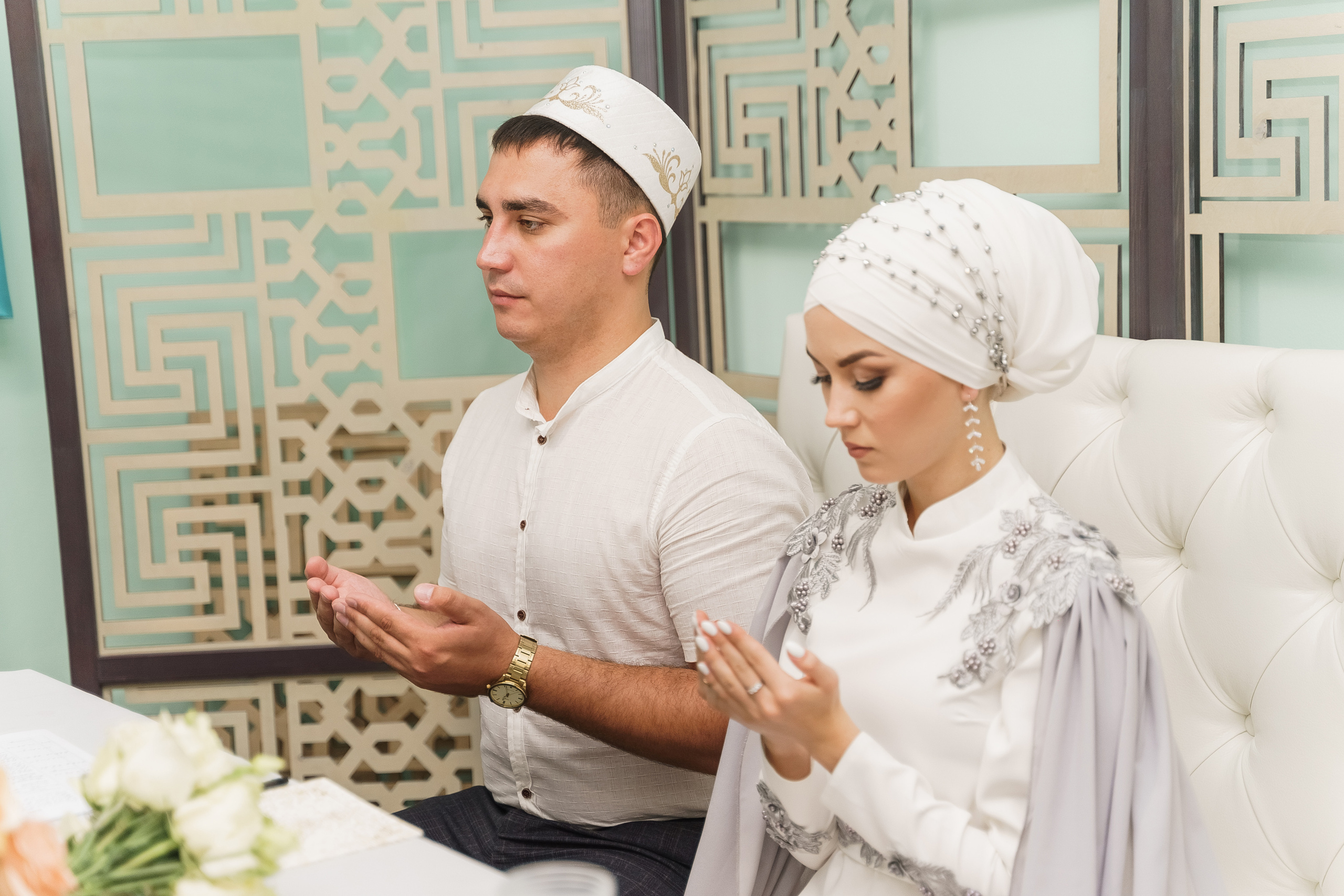 Венер и Линара, Соборная мечеть им. Хусаин-Бека. Свадебный семейный фотограф Ксения Божко Уфа Раевка никах в Нарыстау