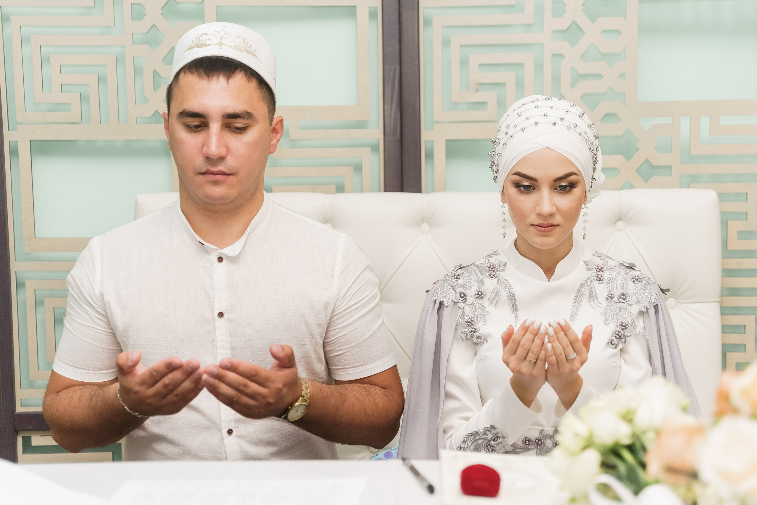 Венер и Линара, Соборная мечеть им. Хусаин-Бека. Свадебный семейный фотограф Ксения Божко Уфа Раевка никах в Нарыстау