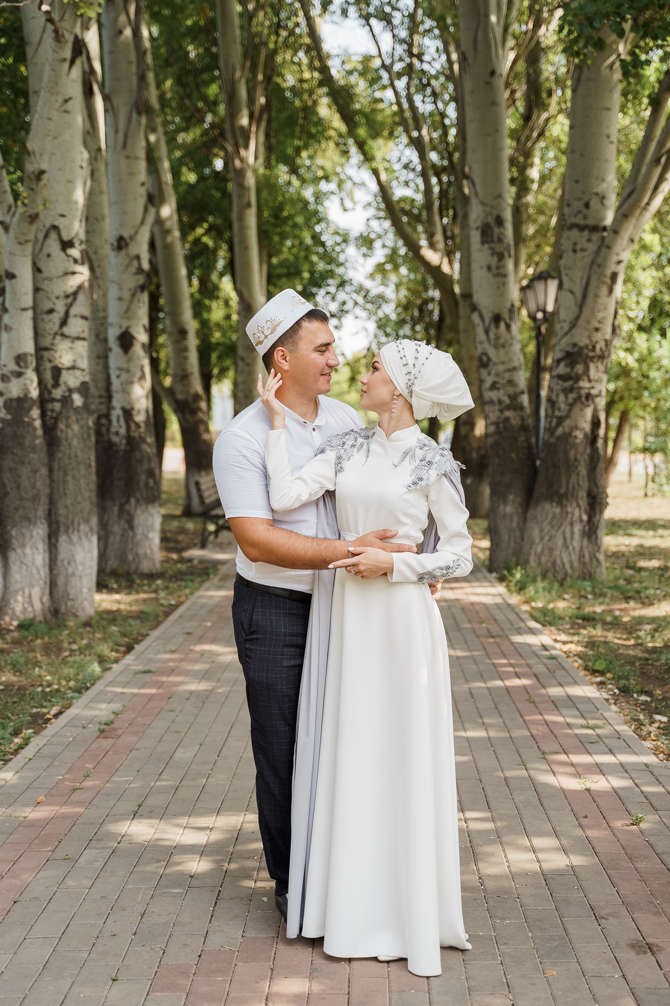 Венер и Линара, Соборная мечеть им. Хусаин-Бека. Свадебный семейный фотограф Ксения Божко Уфа Раевка никах в Нарыстау