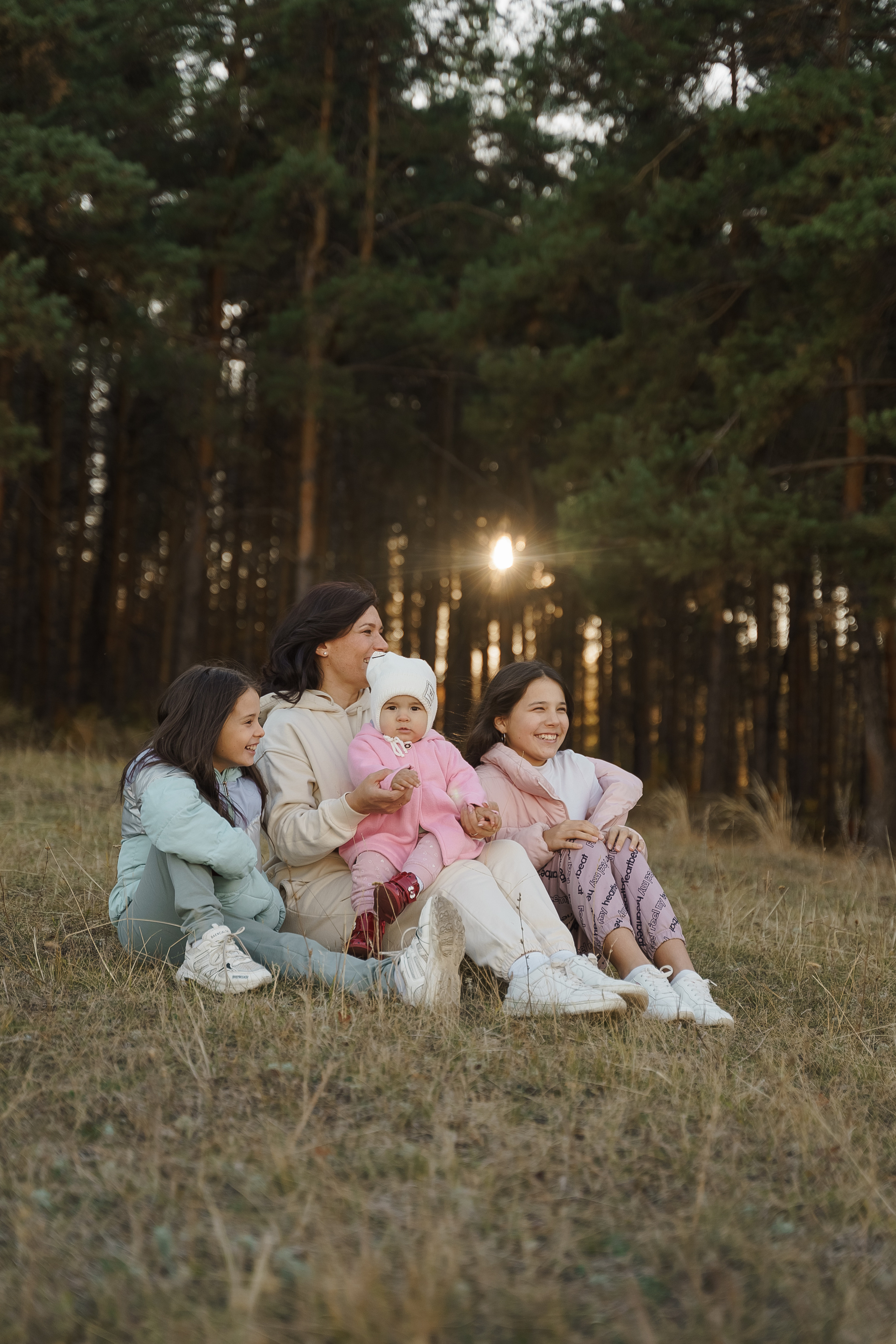 Лилия с дочками. Свадебный семейный фотограф Ксения Божко Уфа Раевка никах в Нарыстау