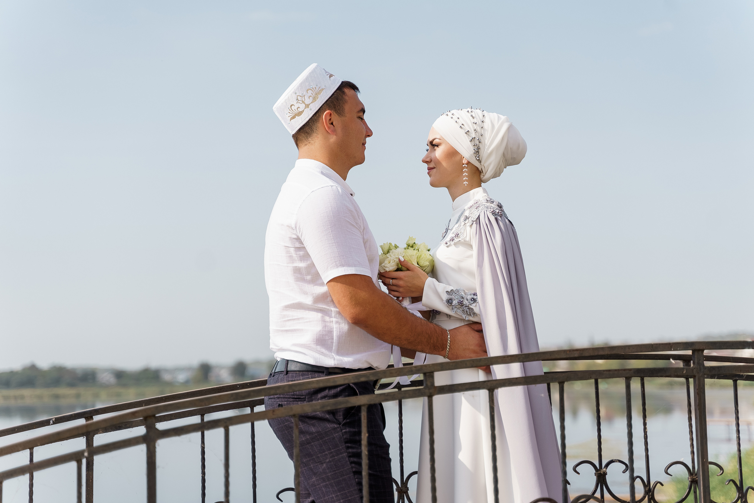 Венер и Линара, Соборная мечеть им. Хусаин-Бека. Свадебный семейный фотограф Ксения Божко Уфа Раевка никах в Нарыстау