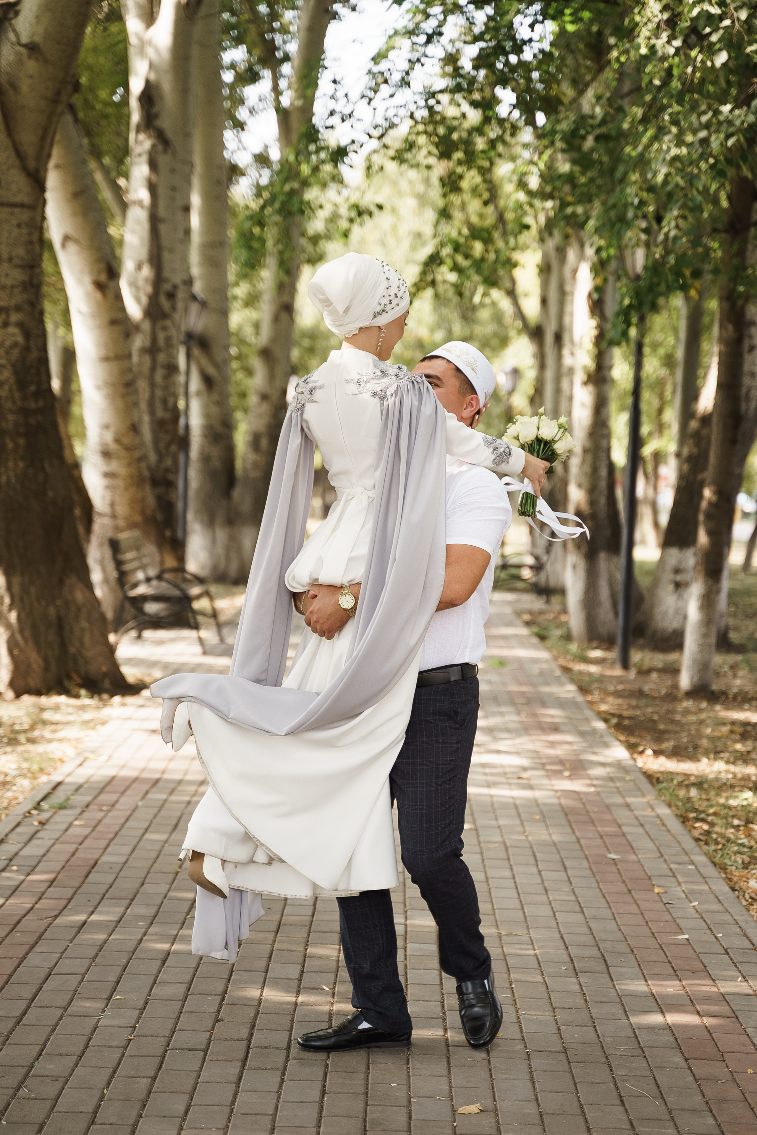 Венер и Линара, Соборная мечеть им. Хусаин-Бека. Свадебный семейный фотограф Ксения Божко Уфа Раевка никах в Нарыстау