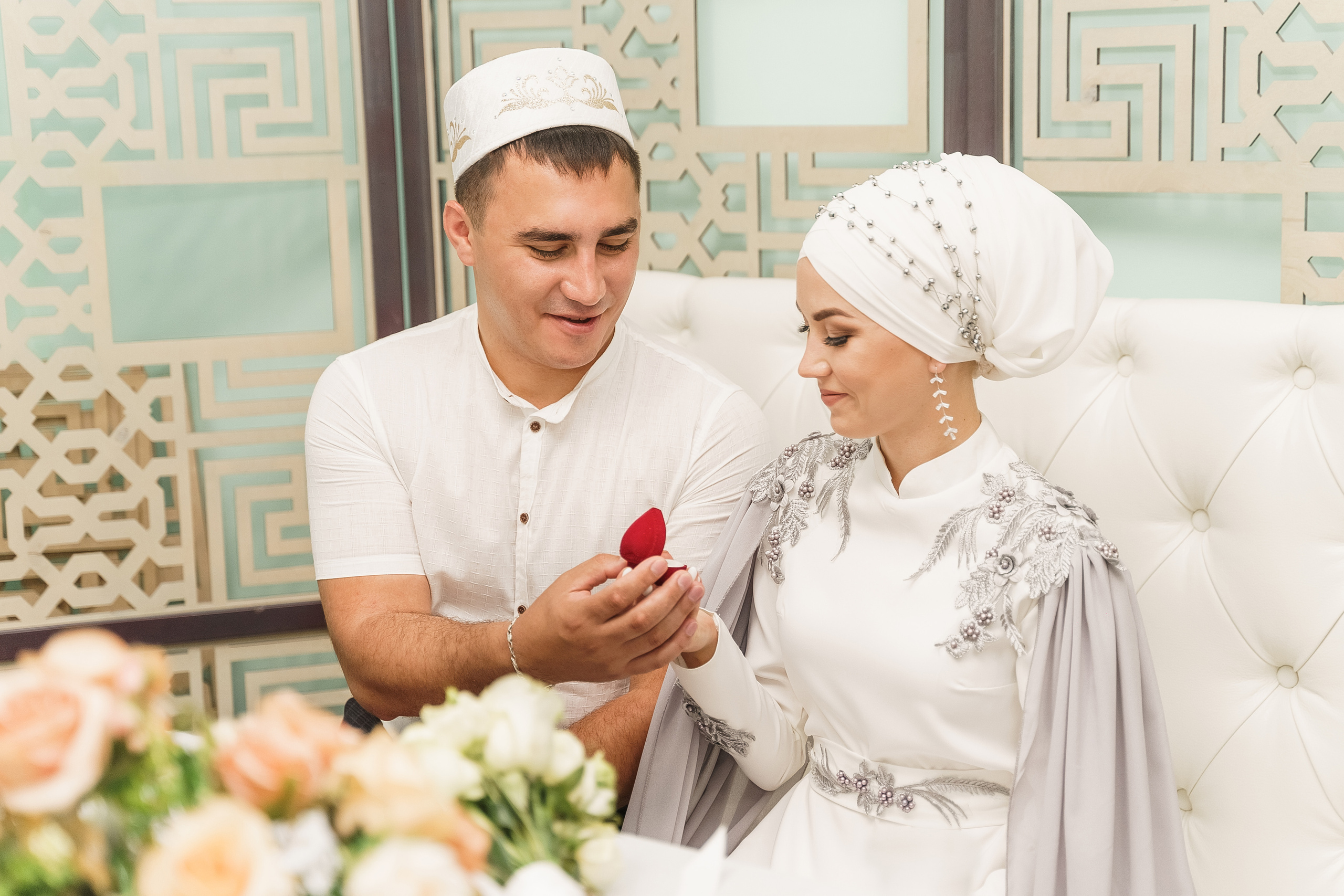 Венер и Линара, Соборная мечеть им. Хусаин-Бека. Свадебный семейный фотограф Ксения Божко Уфа Раевка никах в Нарыстау