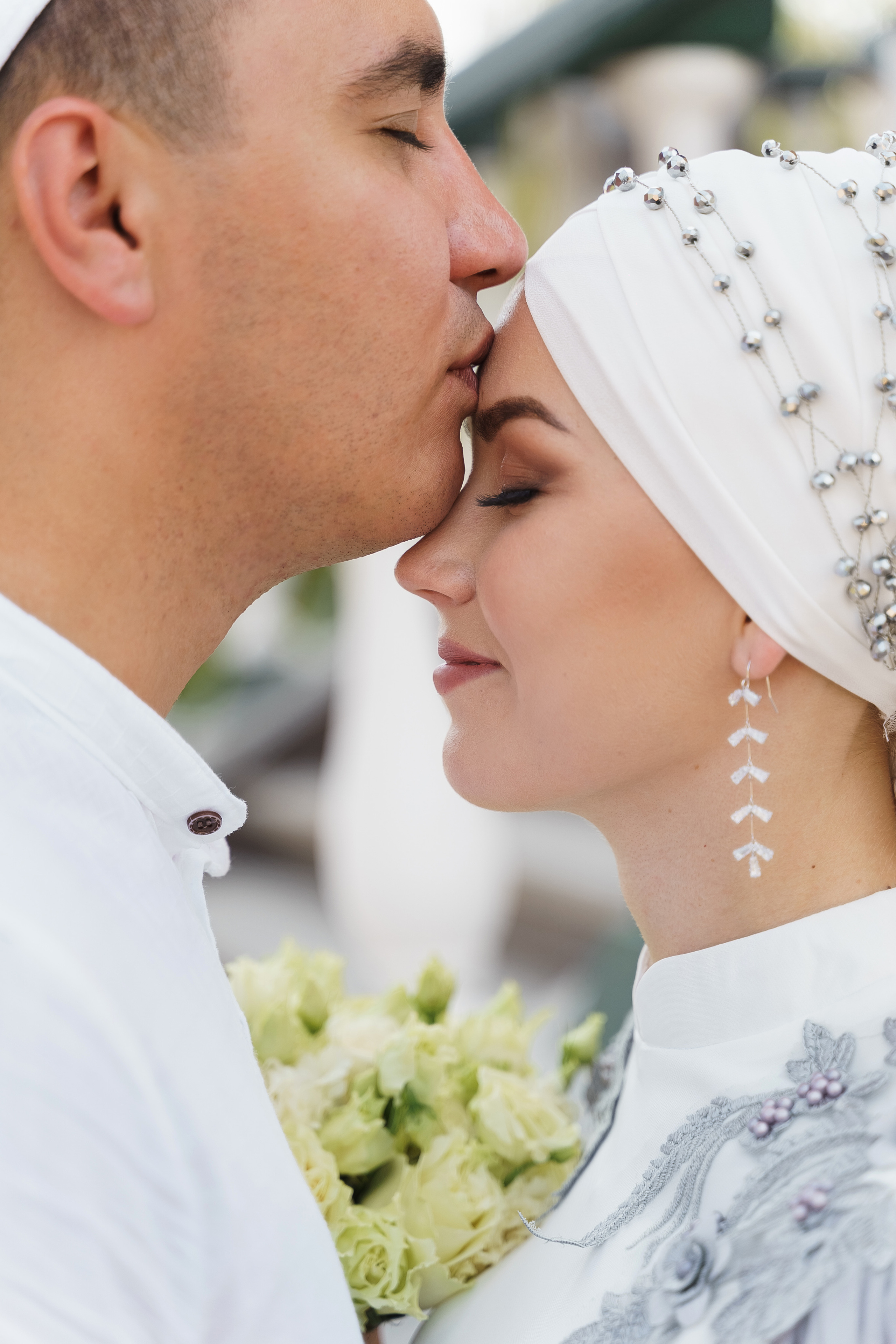 Венер и Линара, Соборная мечеть им. Хусаин-Бека. Свадебный семейный фотограф Ксения Божко Уфа Раевка никах в Нарыстау