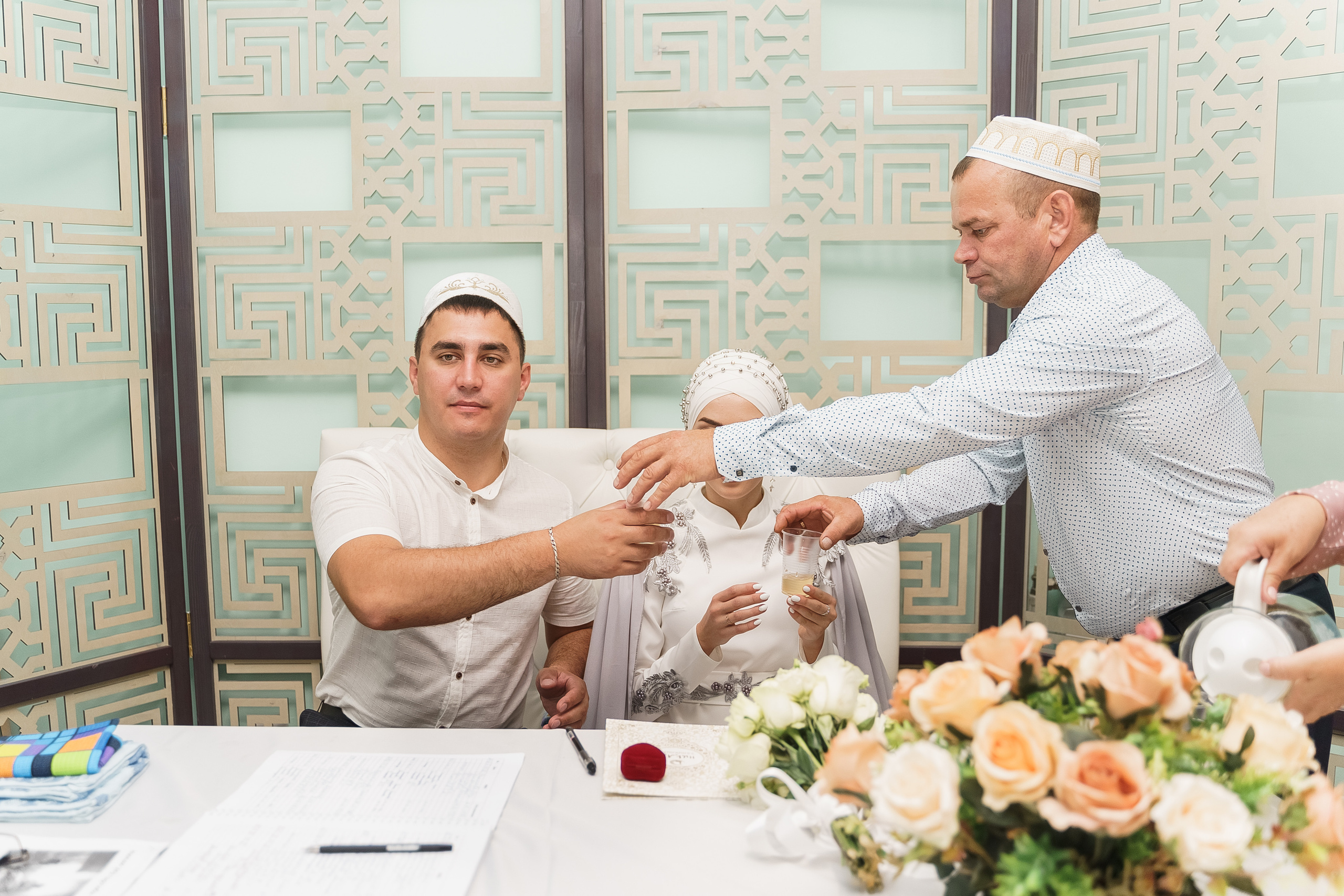 Венер и Линара, Соборная мечеть им. Хусаин-Бека. Свадебный семейный фотограф Ксения Божко Уфа Раевка никах в Нарыстау