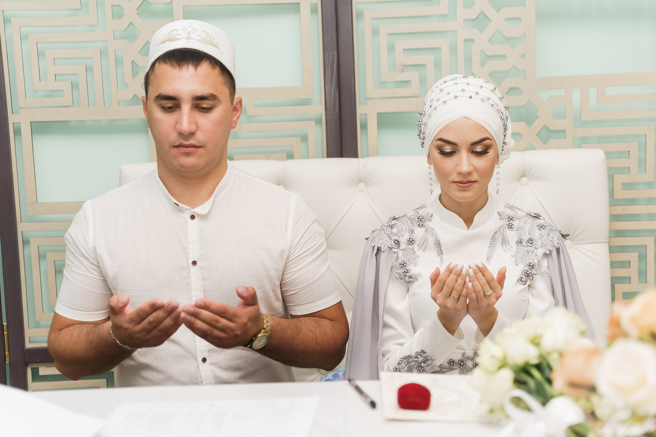 Венер и Линара, Соборная мечеть им. Хусаин-Бека. Свадебный семейный фотограф Ксения Божко Уфа Раевка никах в Нарыстау