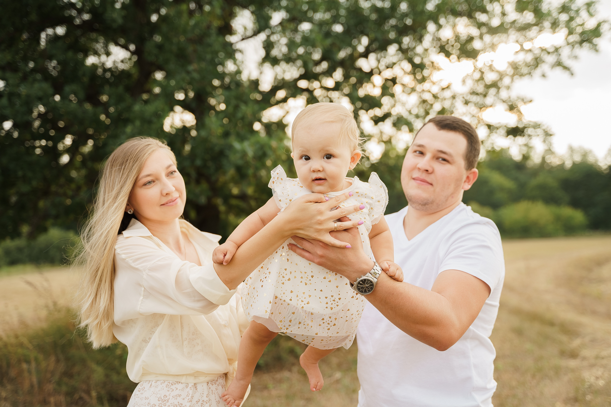 Алина, Динар и Амелька. Свадебный семейный фотограф Ксения Божко Уфа Раевка никах в Нарыстау