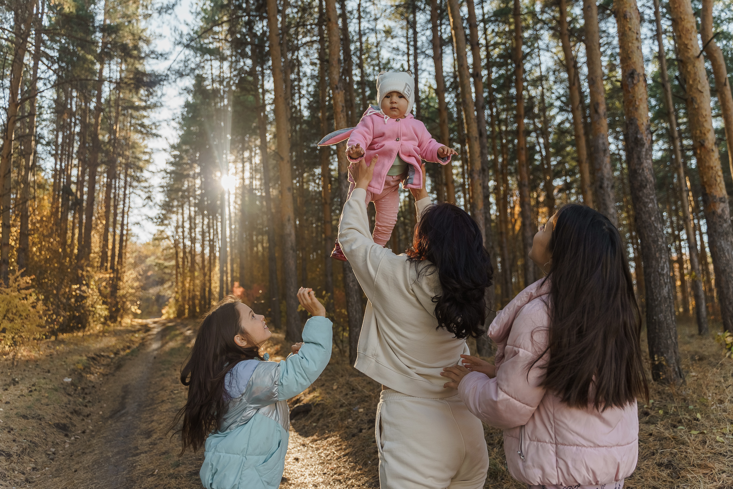 Лилия с дочками. Свадебный семейный фотограф Ксения Божко Уфа Раевка никах в Нарыстау