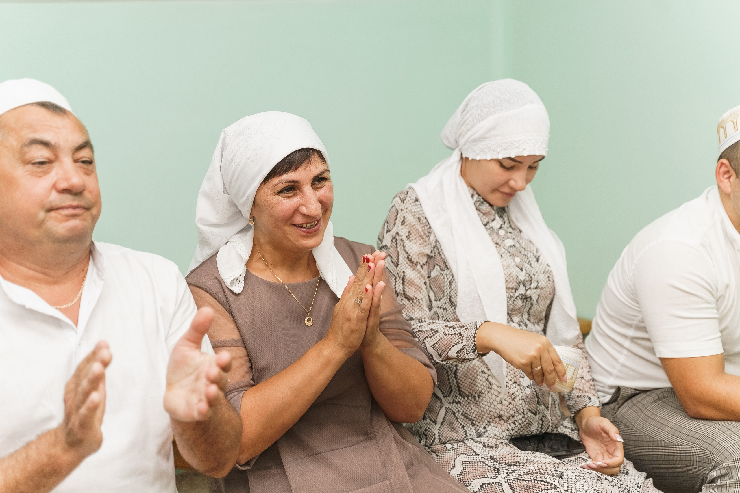 Венер и Линара, Соборная мечеть им. Хусаин-Бека. Свадебный семейный фотограф Ксения Божко Уфа Раевка никах в Нарыстау