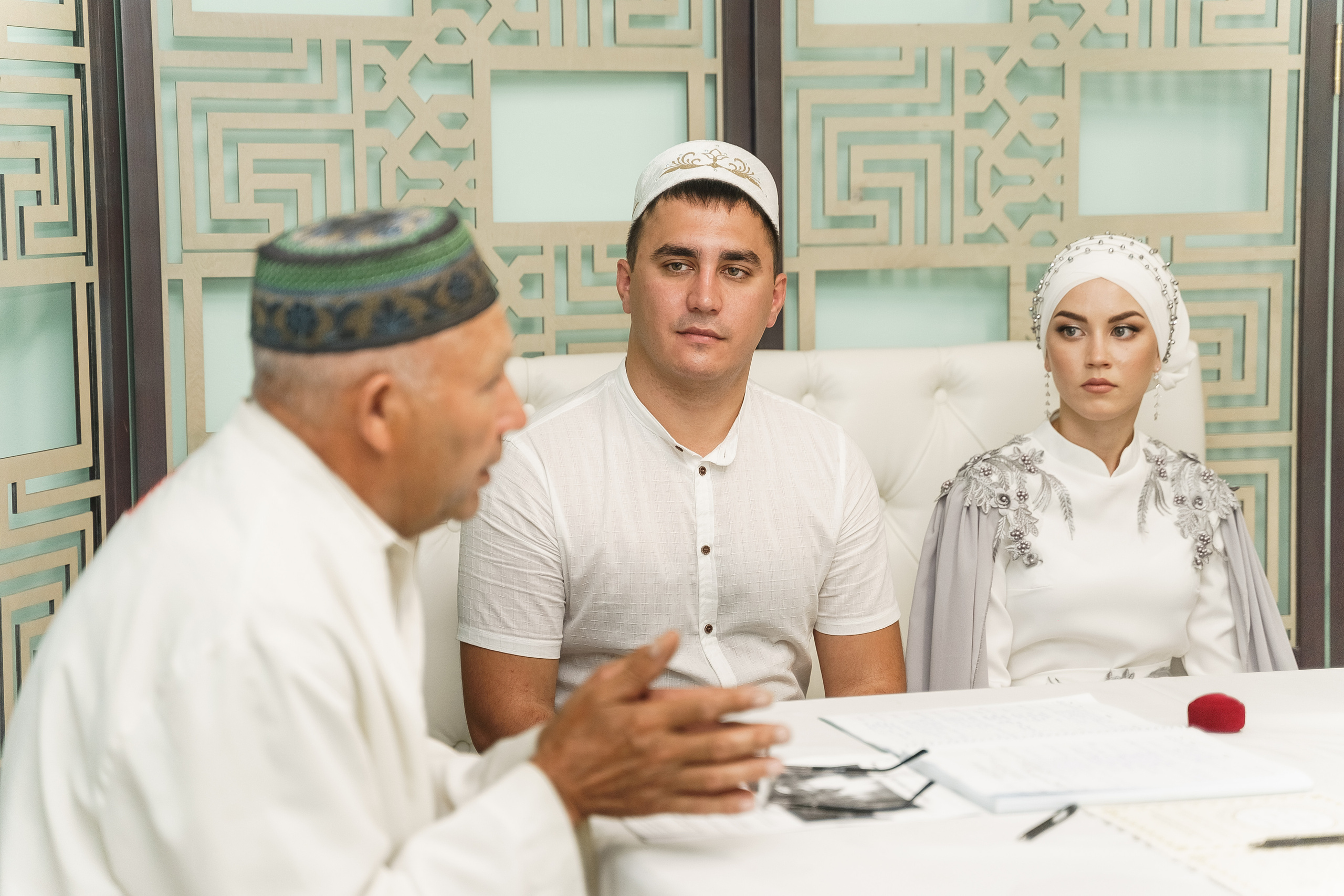 Венер и Линара, Соборная мечеть им. Хусаин-Бека. Свадебный семейный фотограф Ксения Божко Уфа Раевка никах в Нарыстау