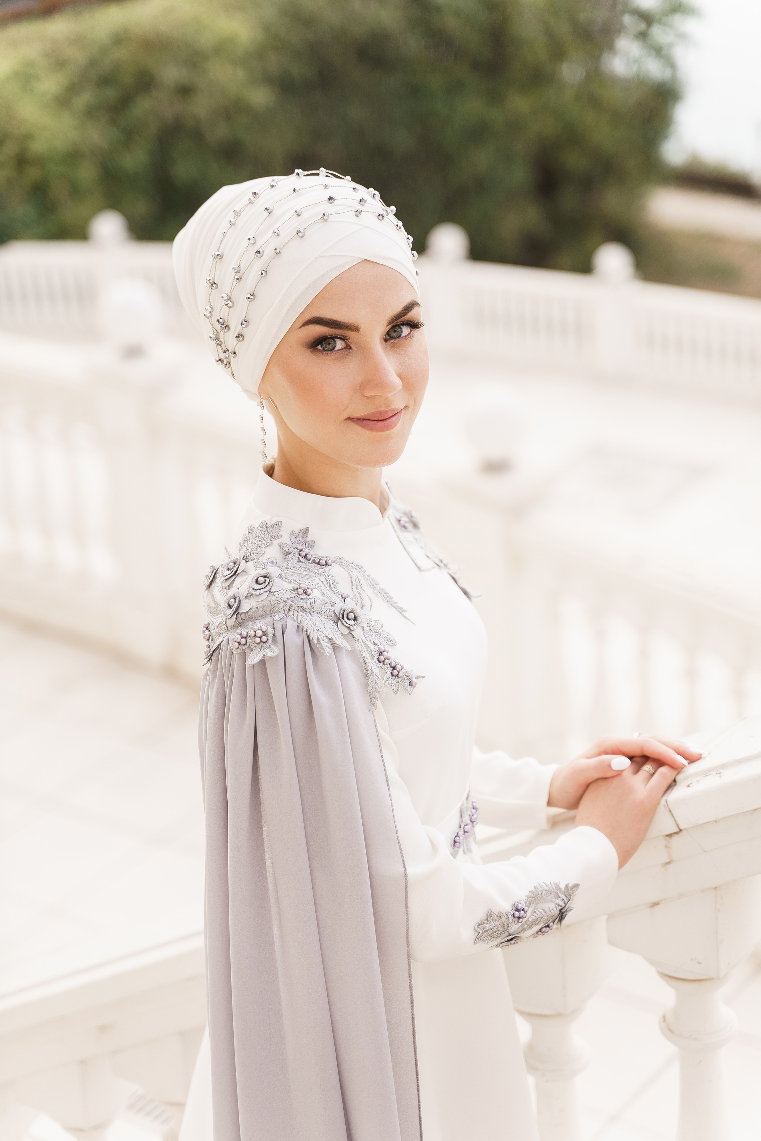 Венер и Линара, Соборная мечеть им. Хусаин-Бека. Свадебный семейный фотограф Ксения Божко Уфа Раевка никах в Нарыстау