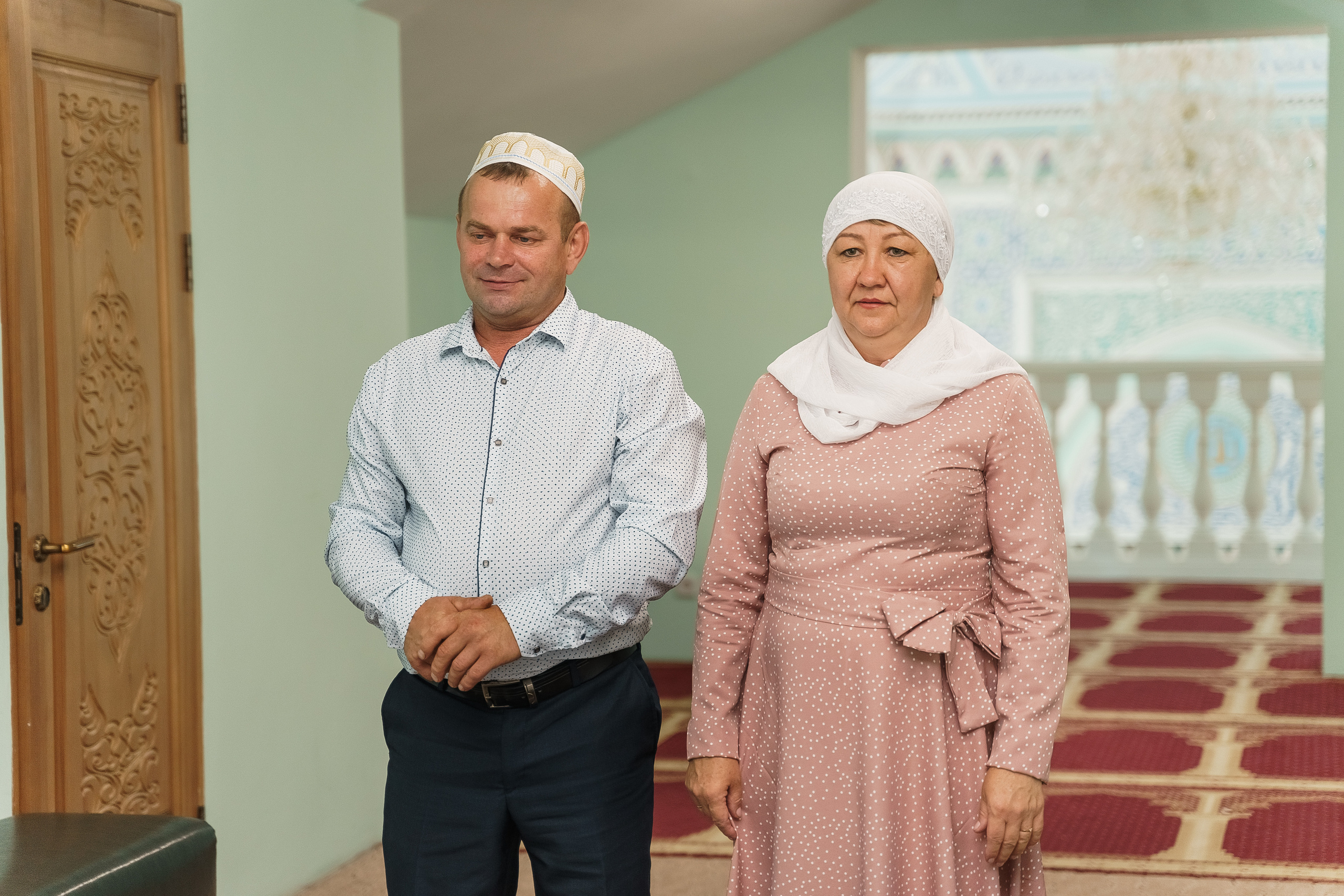 Венер и Линара, Соборная мечеть им. Хусаин-Бека. Свадебный семейный фотограф Ксения Божко Уфа Раевка никах в Нарыстау