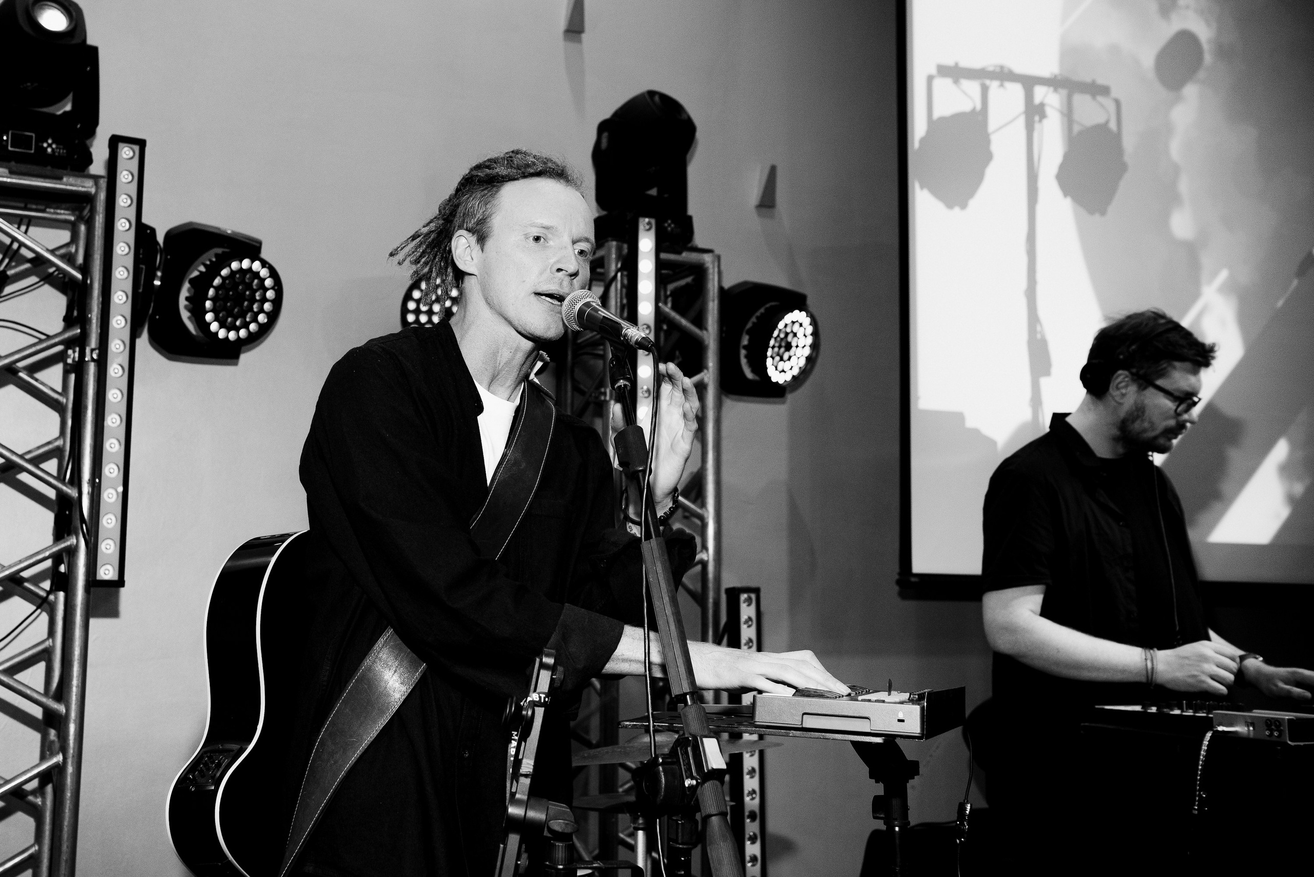 ФЕСТИВАЛЬ ВИНА И КРЕПКИХ НАПИТКОВ МАВТ-ВИНОТЕКА. Репортажный фотограф Зуев Роман г. Челябинск