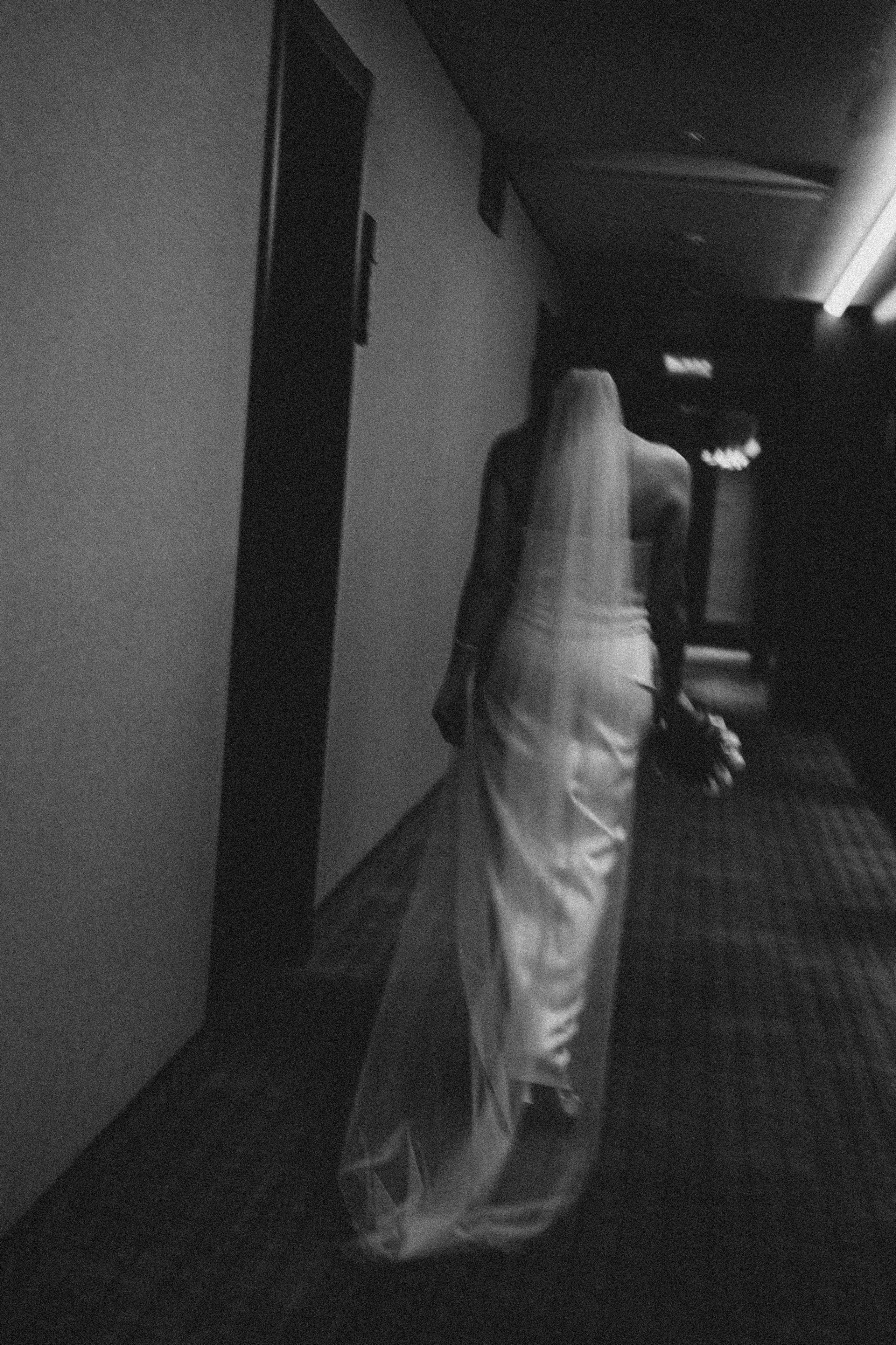 СВАДЕБНАЯ СЬЕМКА СБОРОВ ЖЕНИХА И НЕВЕСТЫ В ОТЕЛЕ И ТАКЖЕ ФОТОСЕССИИЯ В ОТЕЛЕЕ МЕГАПОЛИС БРЯНСК. Профессиональный фотограф, Санкт-Петербург — Виктория Богомолова