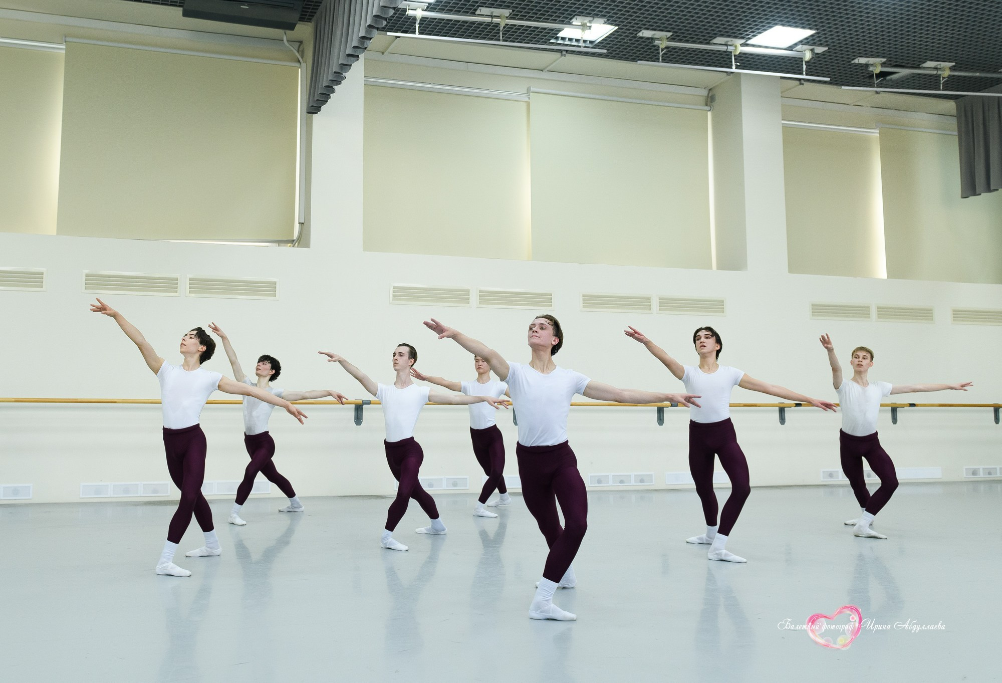 Госэкзамен выпускников МГХУ им. Лавровского — Мальчики — 2025 г