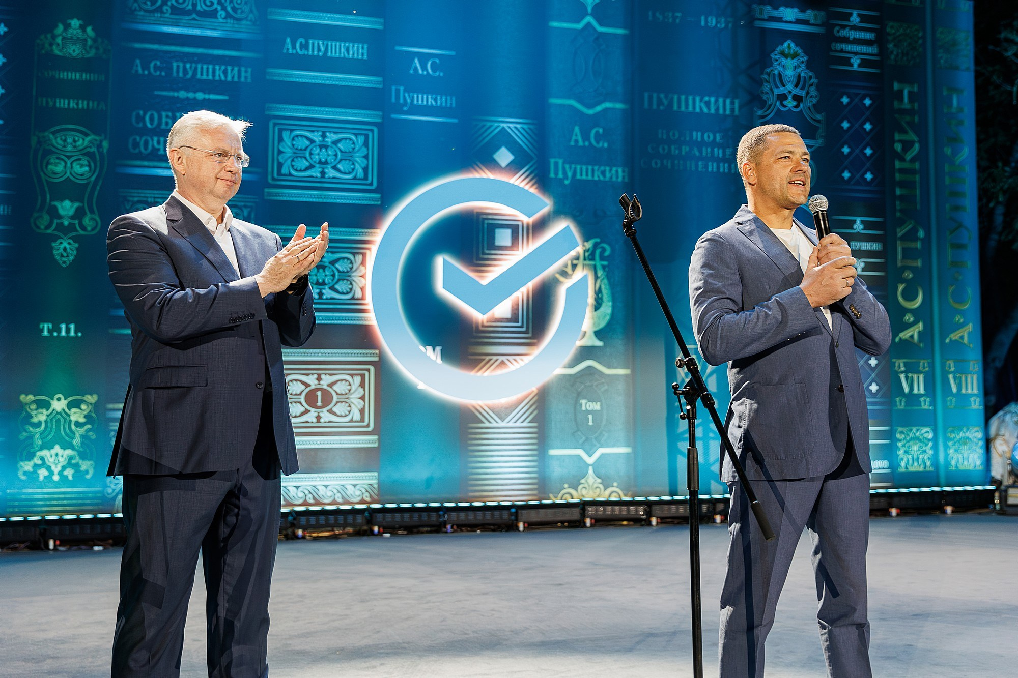 Открытие мультимедийного фонтана | СБЕР. Боченков Вадим | Фотограф в Пскове и Санкт-Петербурге