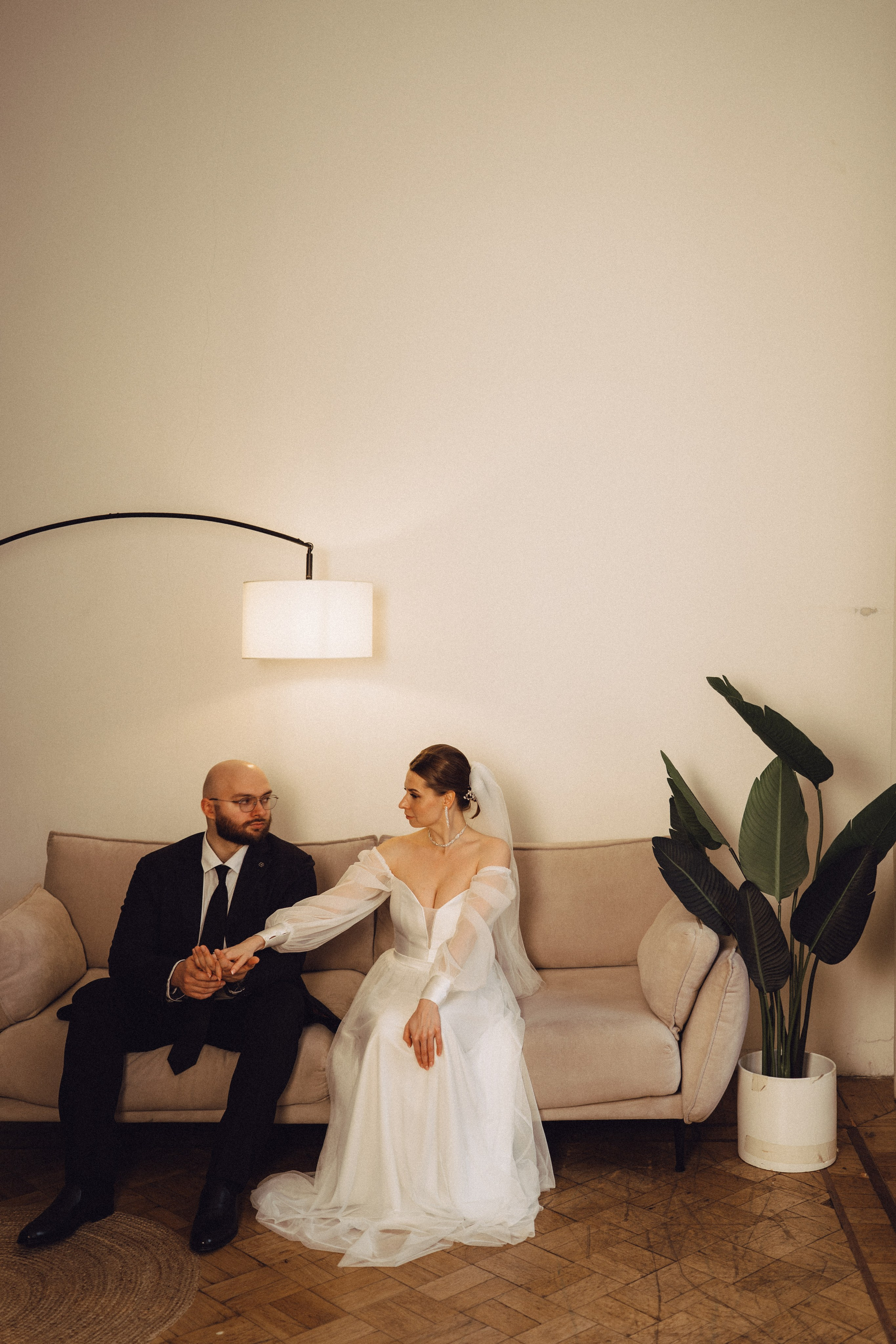 СВАДЕБНАЯ СЬЕМКА ВО ВТОРОМ ДВОРЦЕ (ДЕКАБРЬ) ТАКЖЕ СЬЕМКА В СТУДИИ НА ЧЕРНЫШЕВСКОЙ. Профессиональный фотограф, Санкт-Петербург — Виктория Богомолова