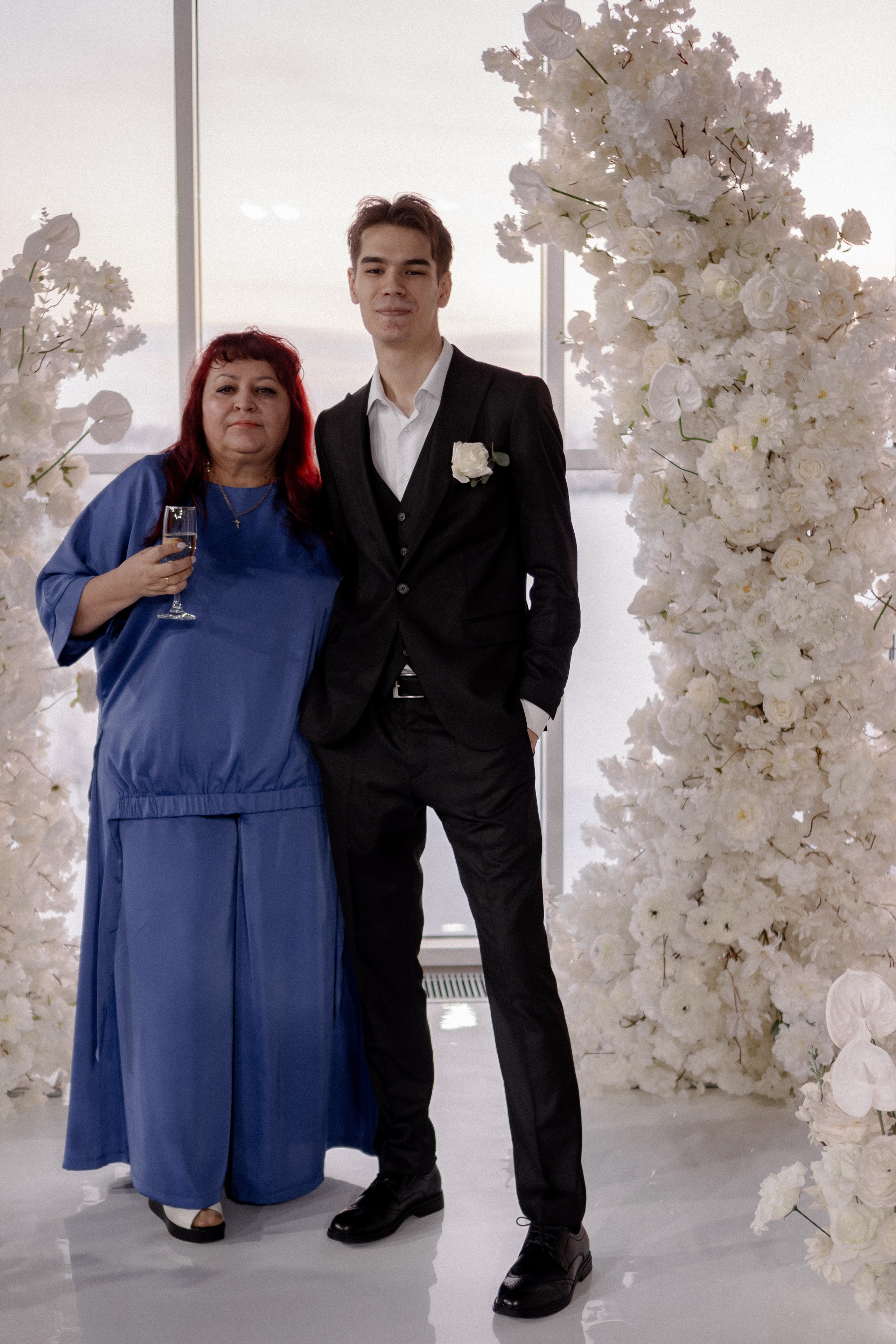 СВАДЕБНАЯ СЬЕМКА СБОРОВ В ОТЕЛЕ И ВЫЕЗД НА ЦЕРЕМОНИЮ (СНЯТО В СИБИРЕ В НИЖНЕВАРТОВСКЕ). Профессиональный фотограф, Санкт-Петербург — Виктория Богомолова