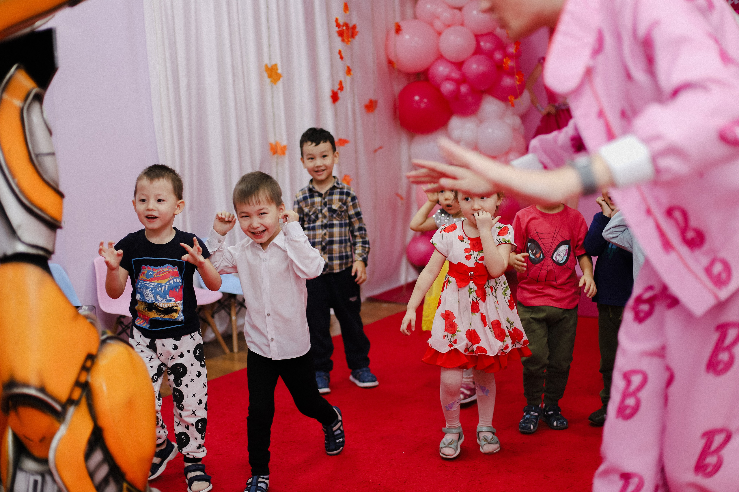 День рождение Сафии. Фотограф в Алматы и Москве Даша Пушкина