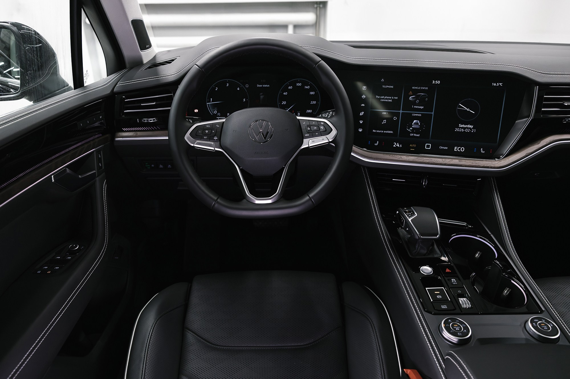 Volkswagen Touareg R-Line 3.0 TDI AT (286 л. с.) 2025. Автосалон «Х-Авто»