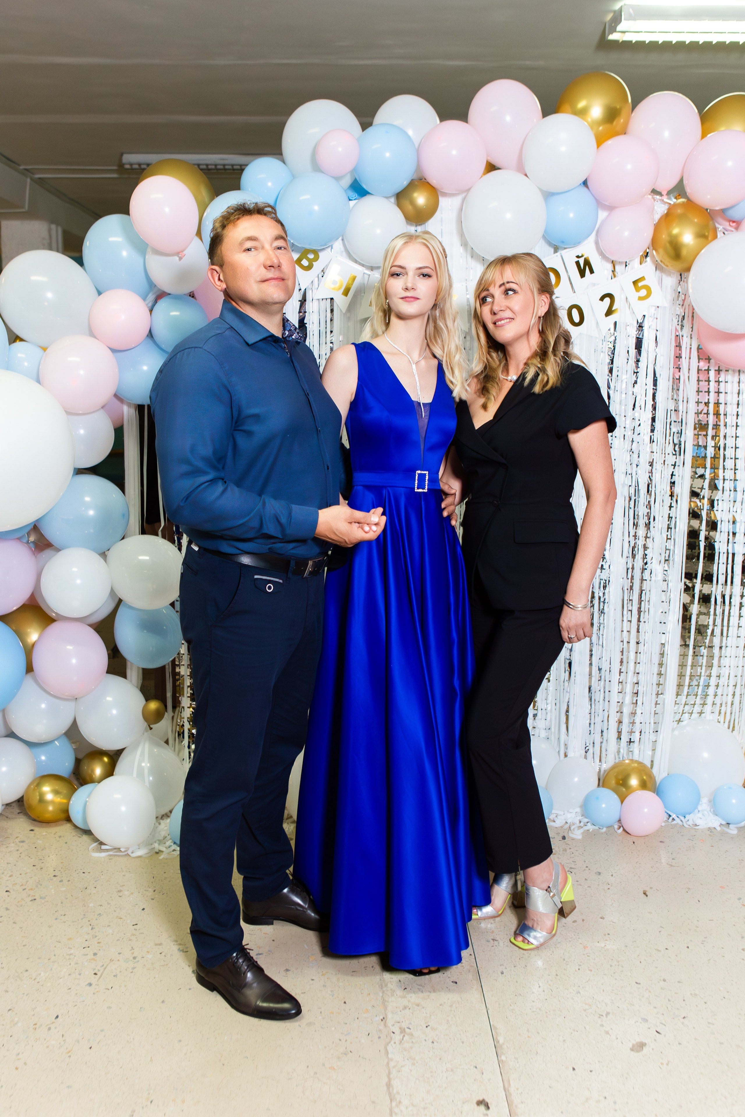 ФОТОСЕССИЯ С РОДИТЕЛЯМИ ВЫПУСКНОЙ 2025 9 ШКОЛА МЦЕНСК. ТВОЙ АЛЬБОМ / ТВОИ ПРАВИЛА