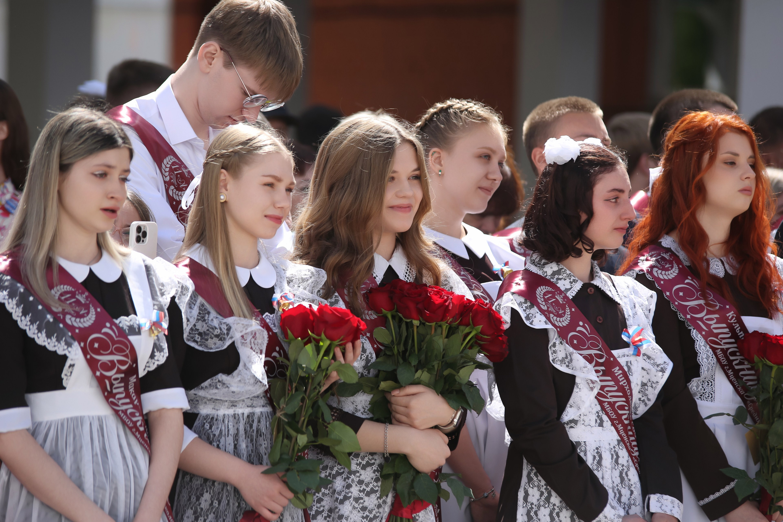ЛИНЕЙКА «ПОСЛЕДНИЙ ЗВОНОК» 9 ШКОЛА 2024 г МЦЕНСК. ТВОЙ АЛЬБОМ / ТВОИ ПРАВИЛА
