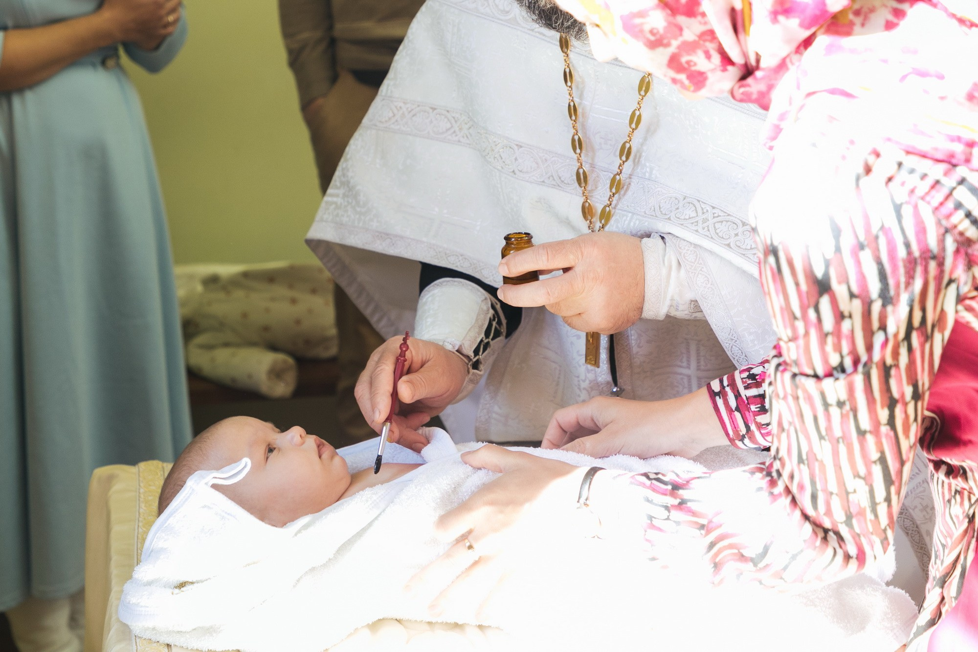 Крещение Церковь Святого Апостола Петра в Лахте СПб. Фотограф на крещение в Санкт Петербурге