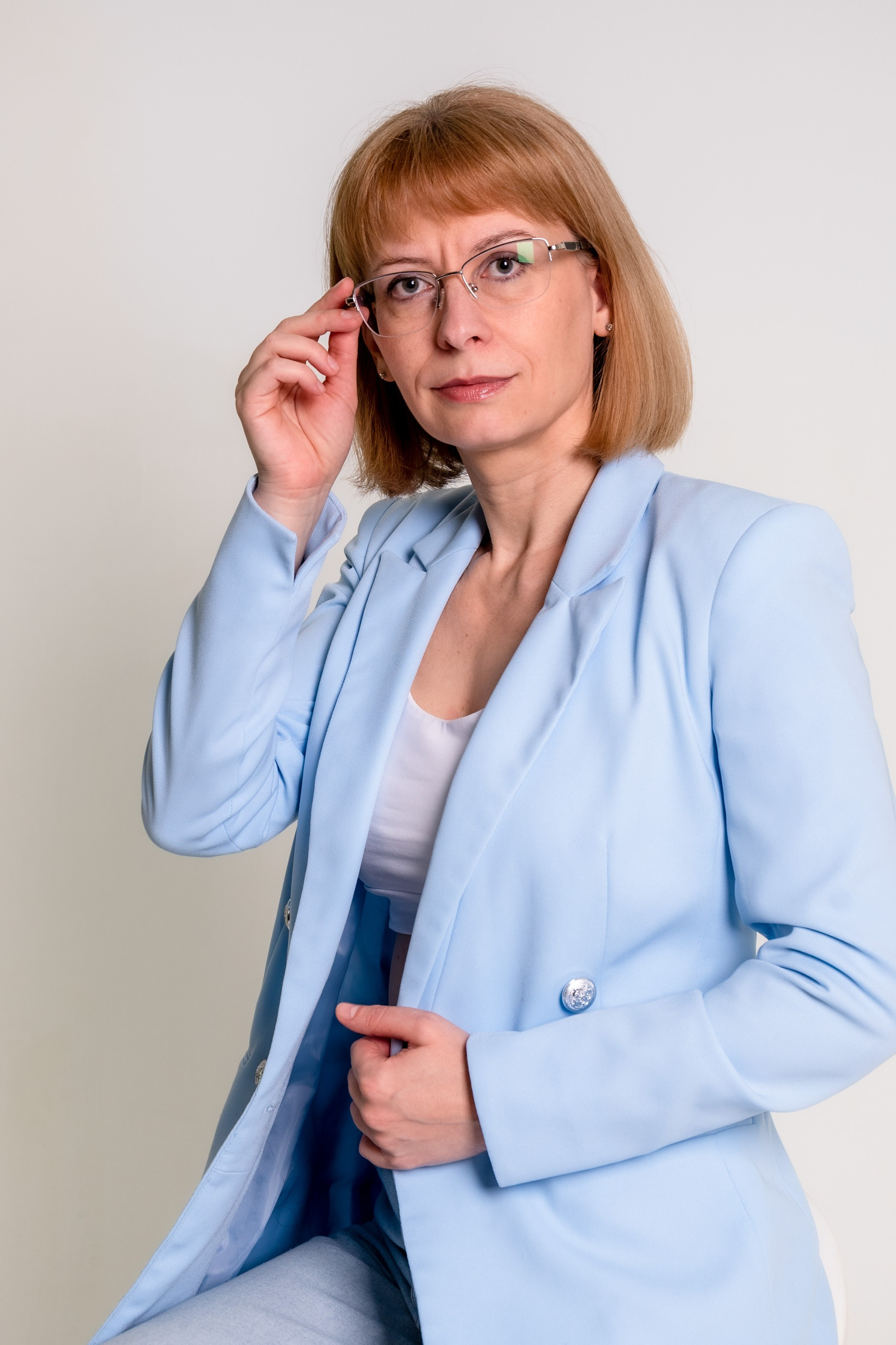 Бизнес-портреты. Фотограф Белград фото для бизнеса, предметная съемка, мероприятий