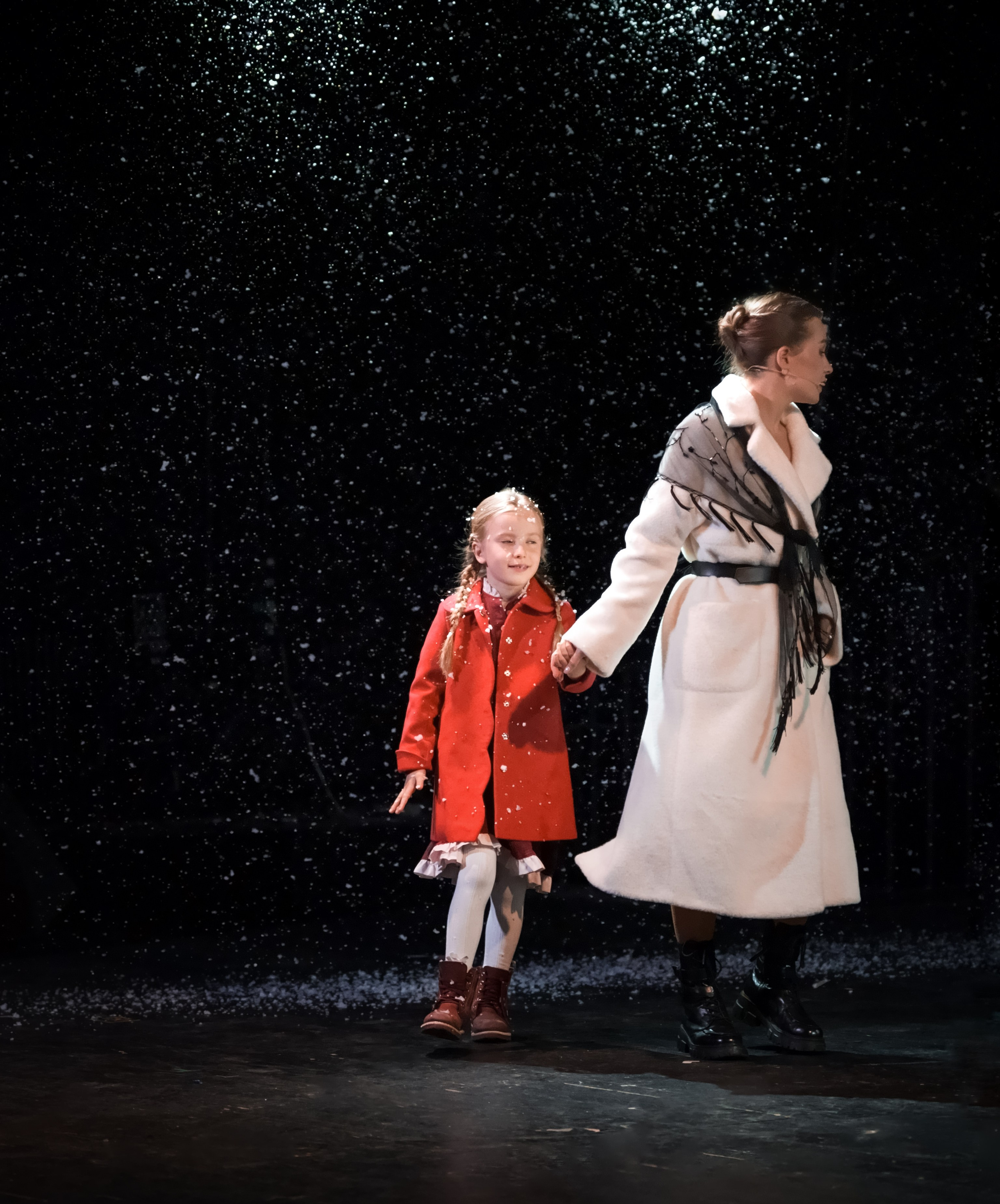 «Любовь и зонтики» фестиваль Твой шанс ГИТИС фест. Балетный фотограф Москва Майоров Николай