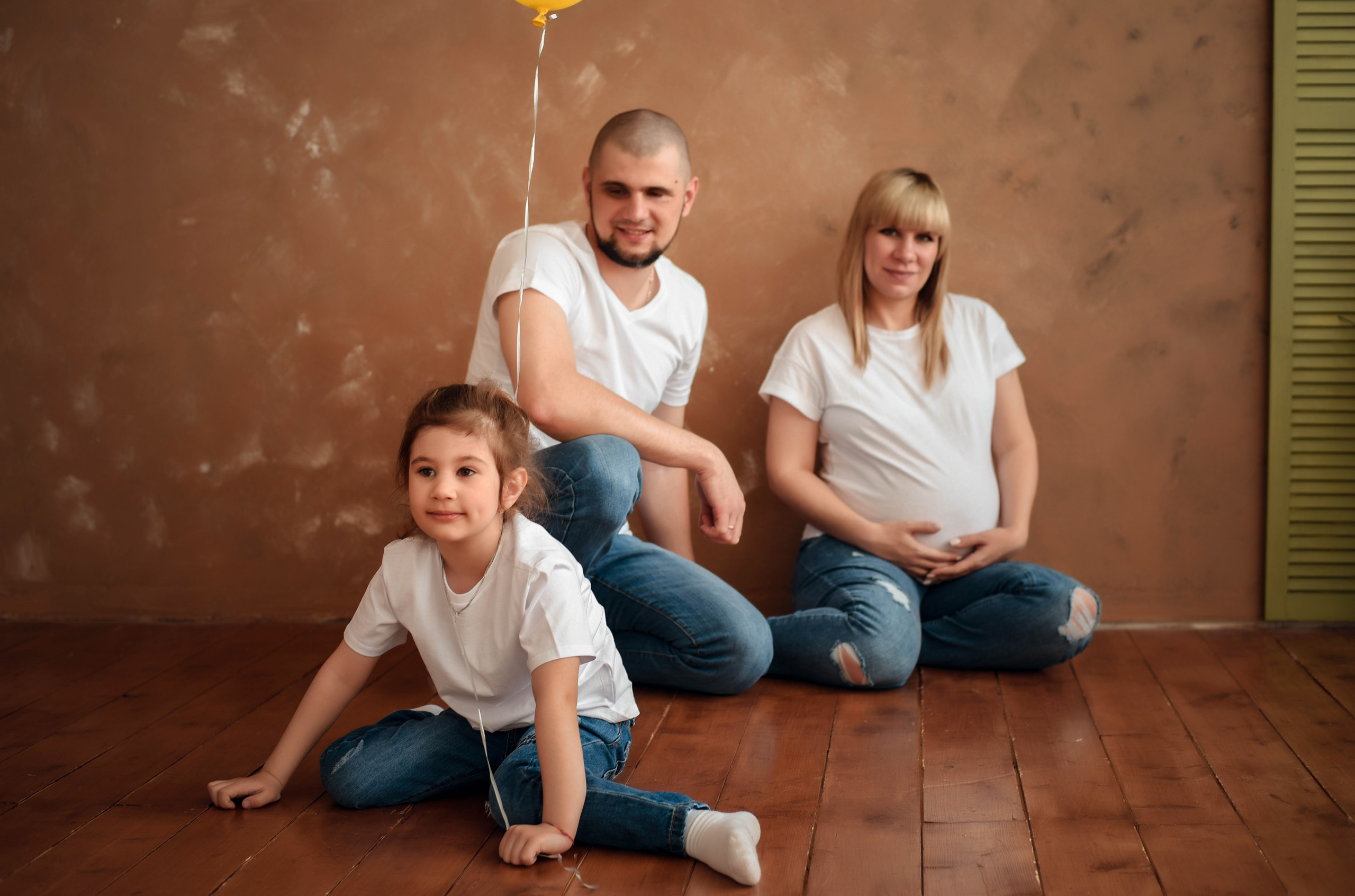 Фотосессия беременности (семейная съемка). Свадебный, семейный, детский, контент фотограф в Омске Максим Ильин