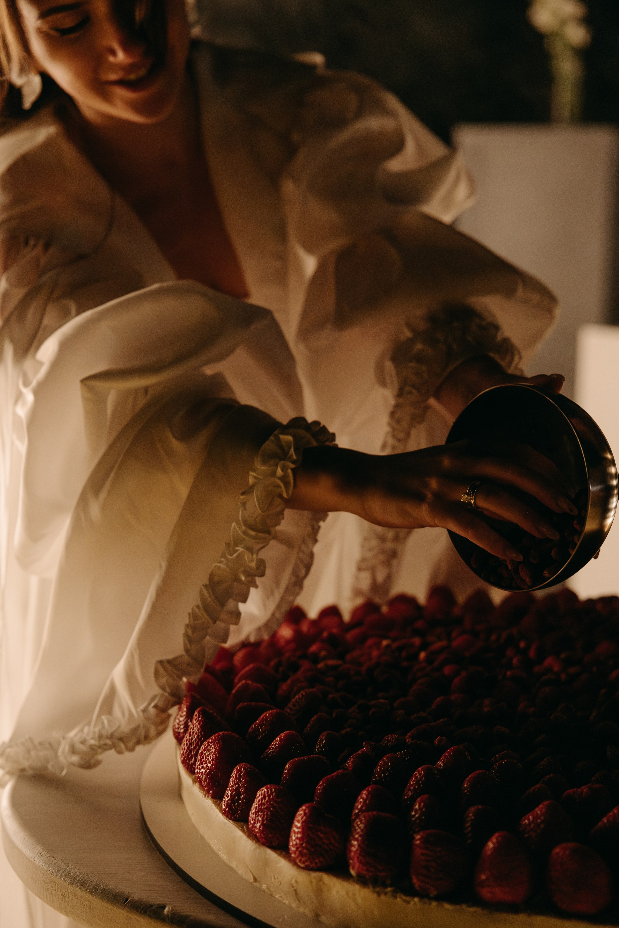 Утро в отеле Twelve Reasons и банкет в усадьбе Шелепаново. Свадебный фотограф Москва Анастасия Храмова