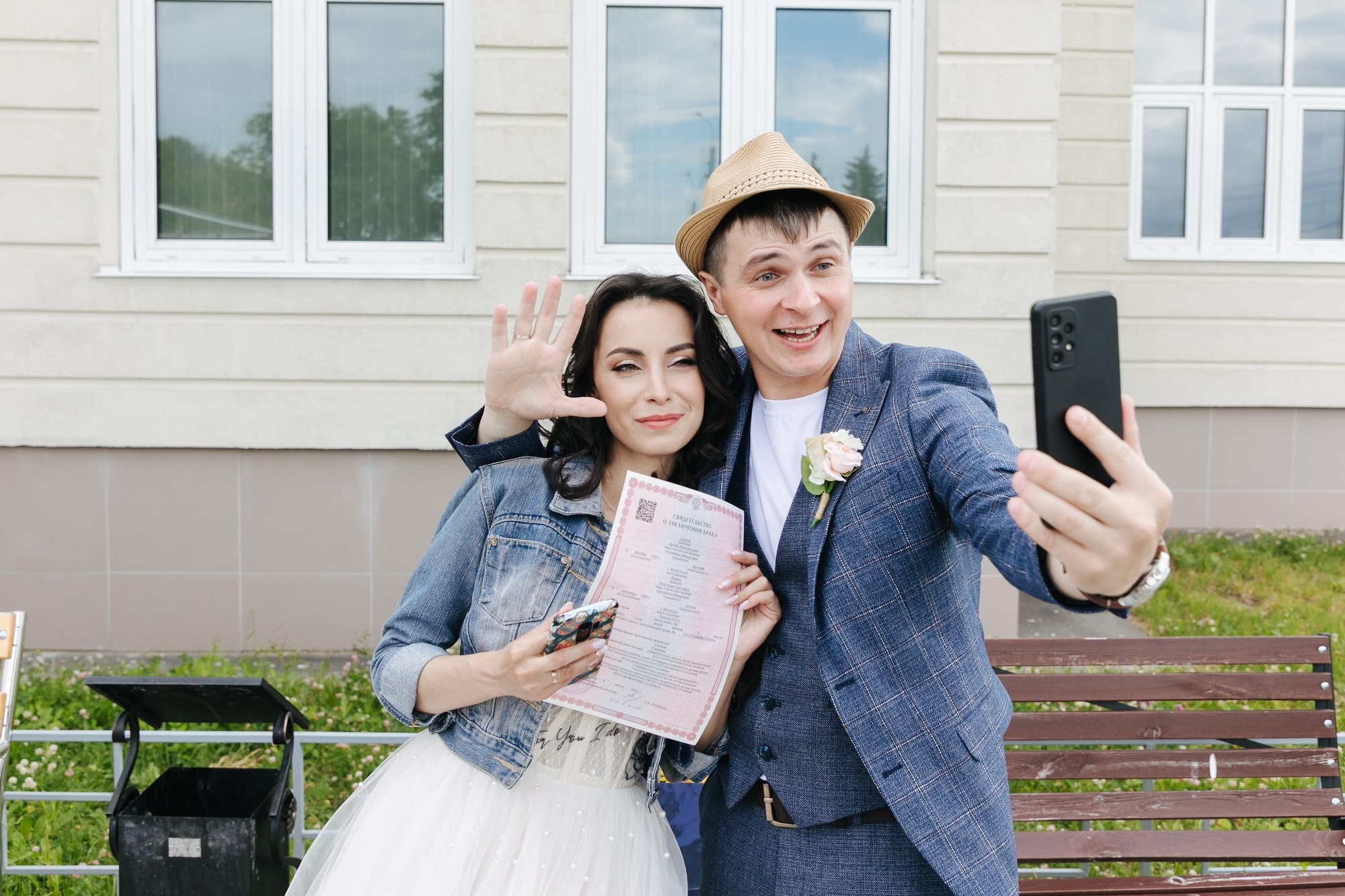 Свадебный фотограф в Санкт-Петербурге. Фотограф крещение венчание в Петербурге! Помогает подобрать храм и посоветовал душевного батюшку в СПб