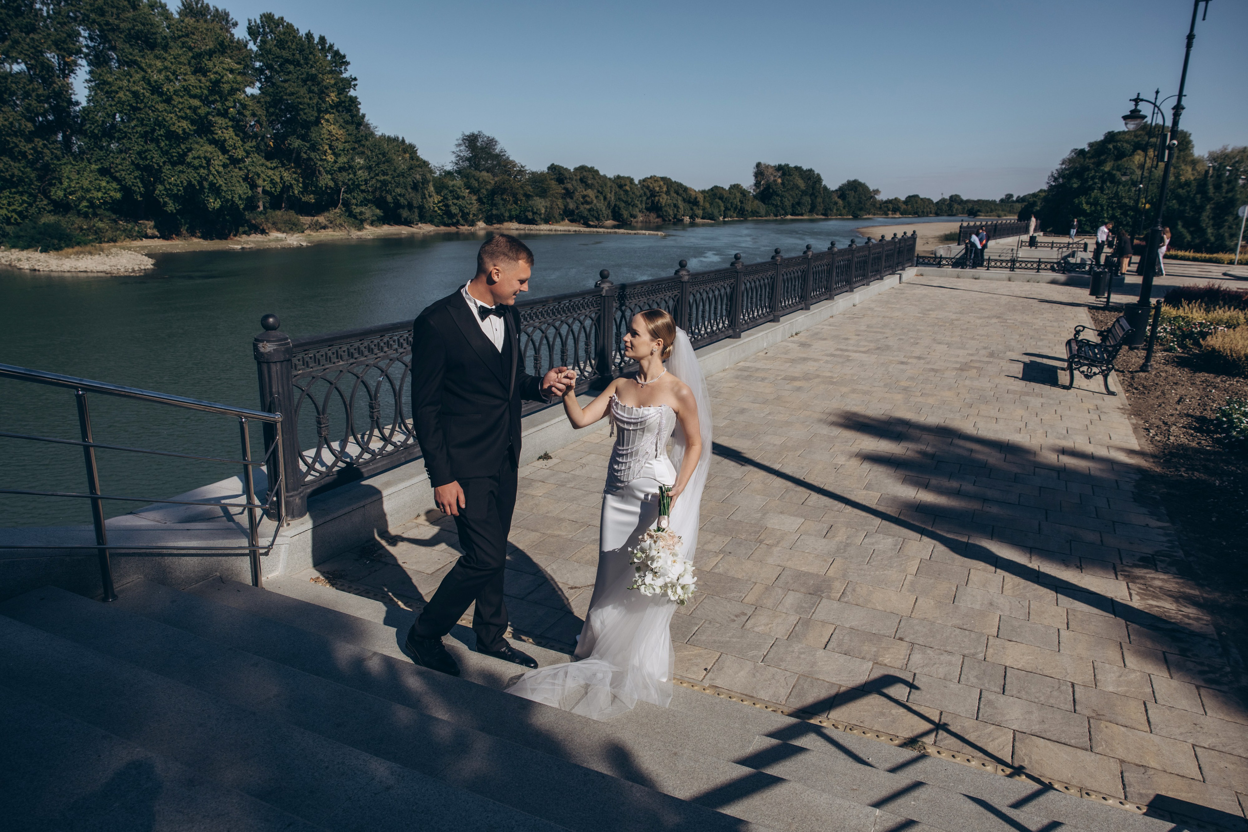 Фотопрогулка от свадебного фотографа. Свадебный и семейный фотограф Злата Вдовина