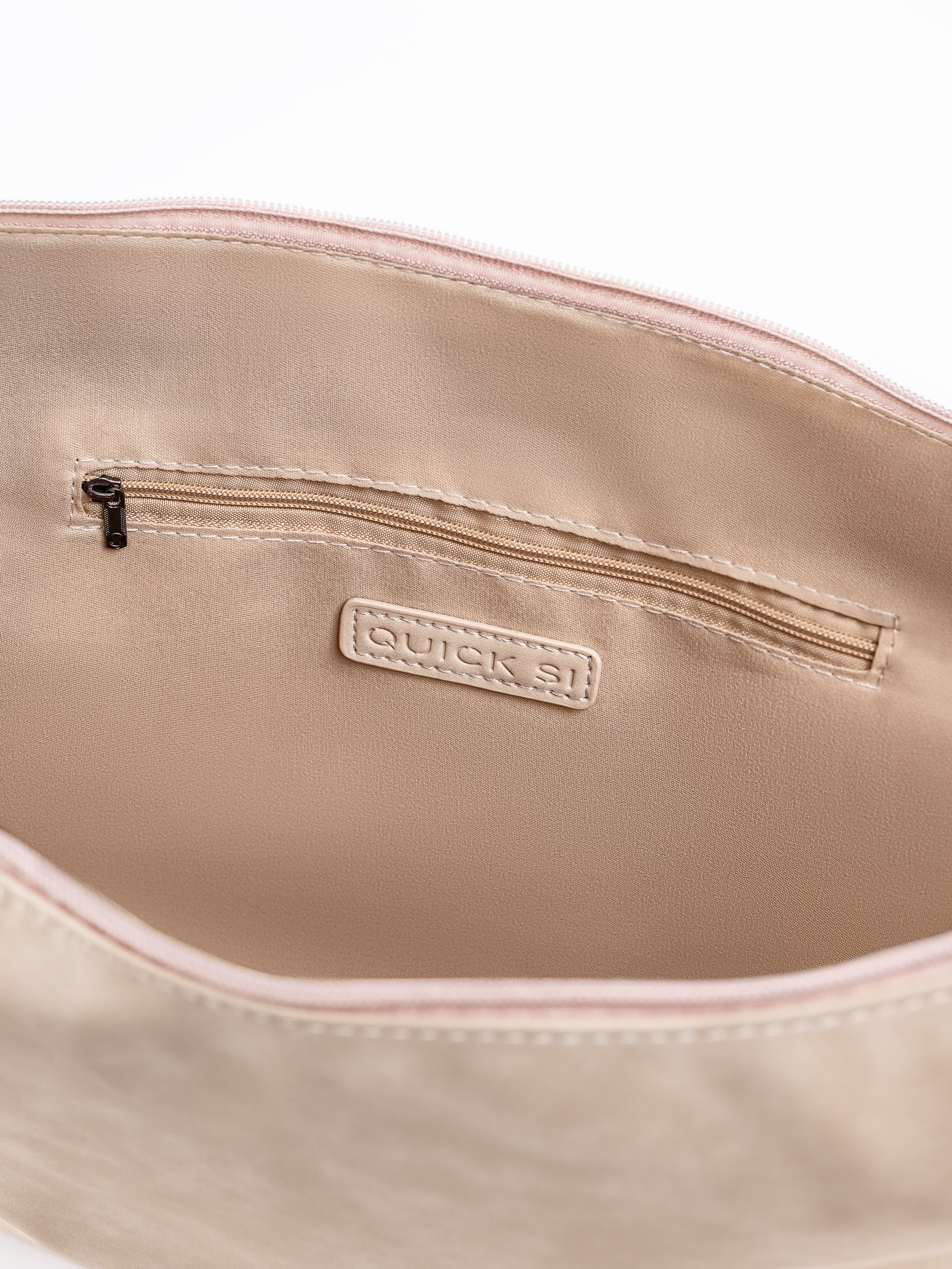 Q Сумки хобо серия 1. Предметный фотограф, фото для маркетплейсов Пятигорск, КМВ