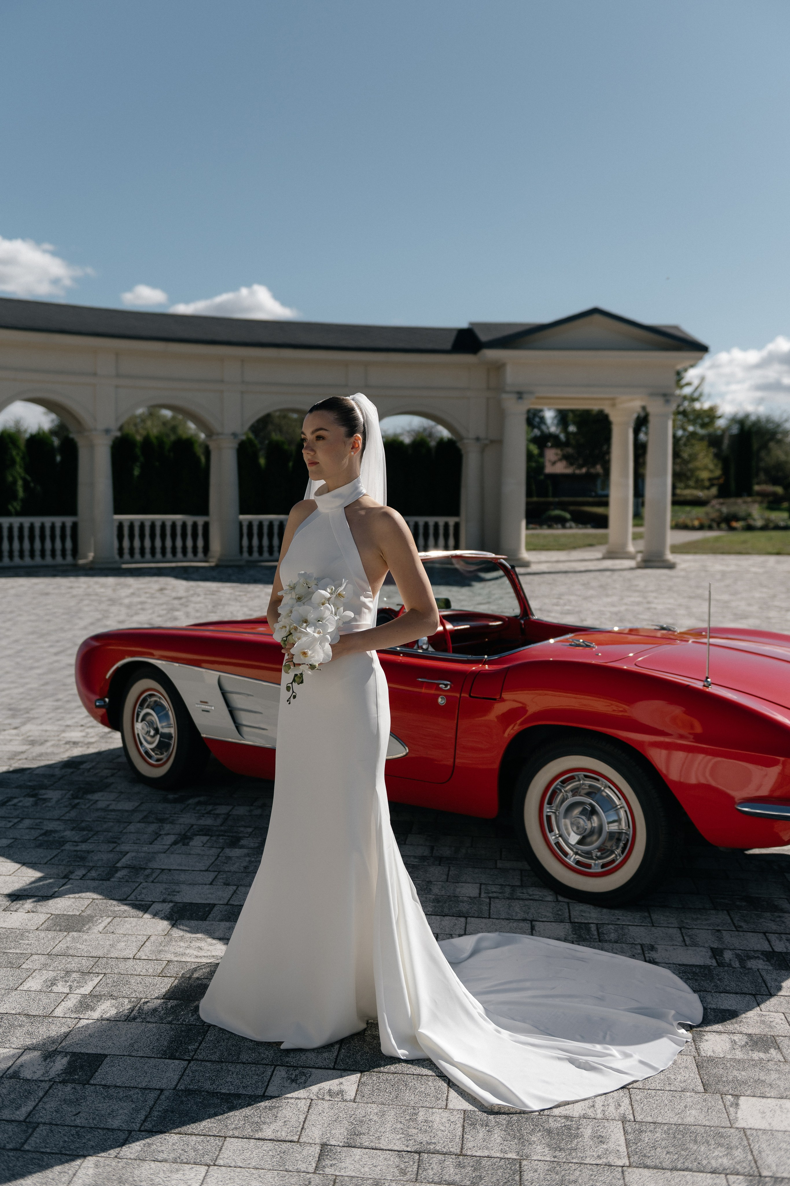 Wedding day in VERSAL PARK. Wedding PHOTOGRAPHER Andrew Vnukov
